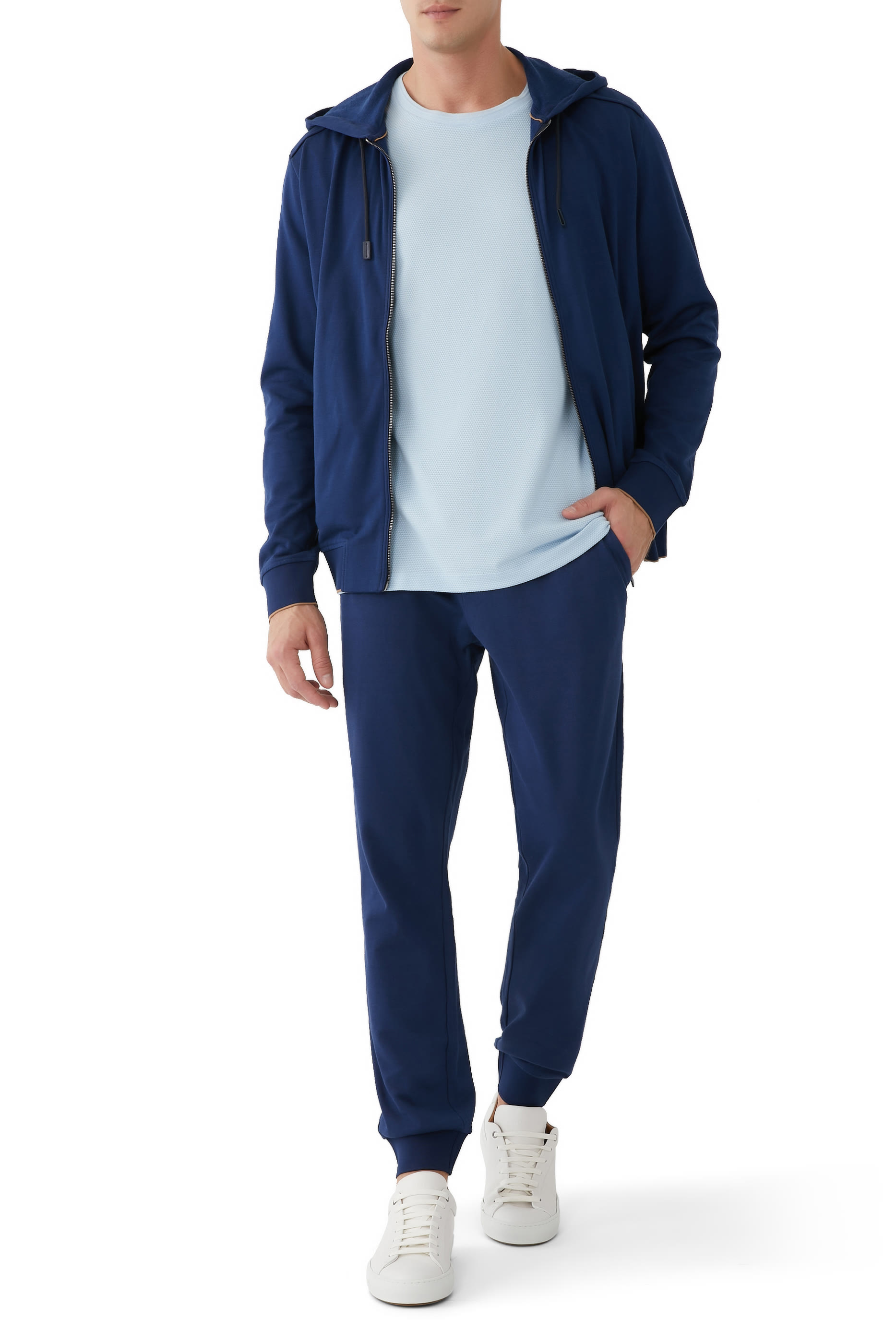 بنطال رياضي بقصة عادية