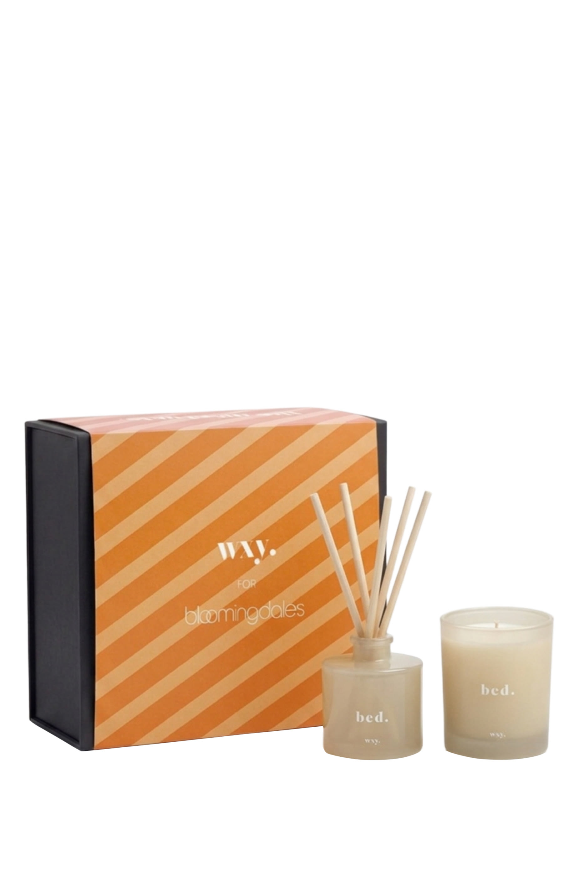 شمعة كلاسيك بيد في علبة