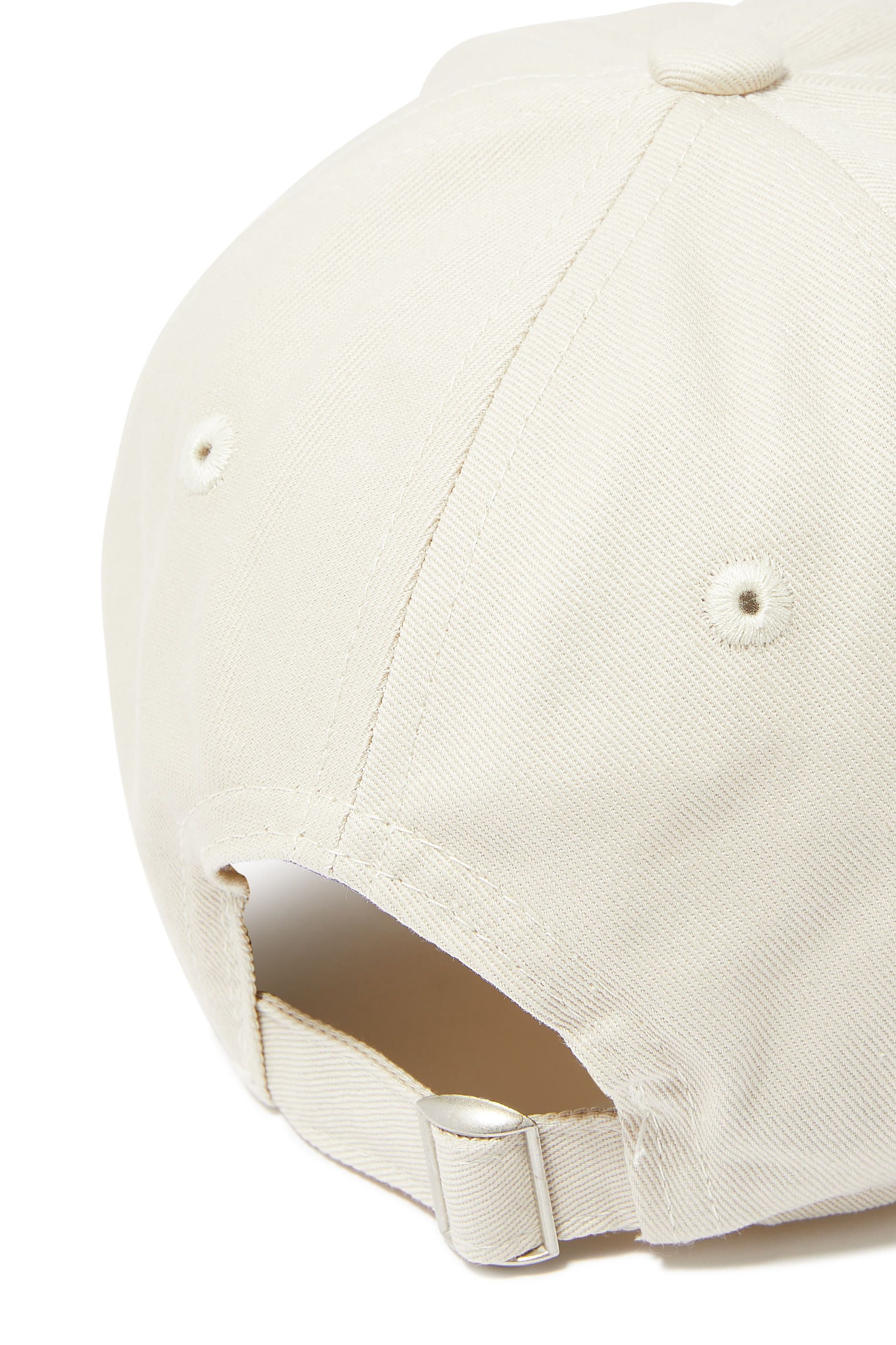 قبعة بطبعات عبارة نصية