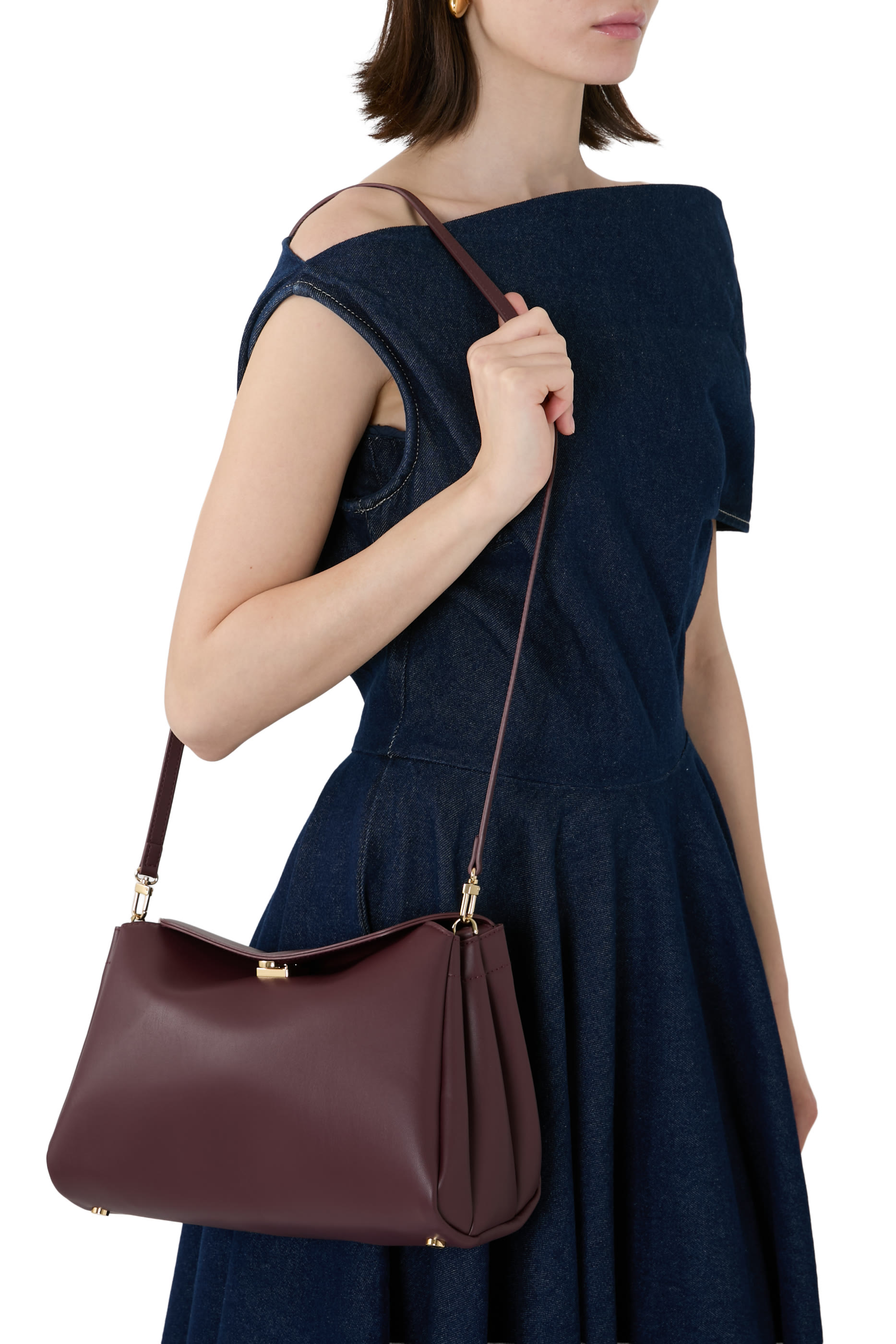 حقيبة يودورا