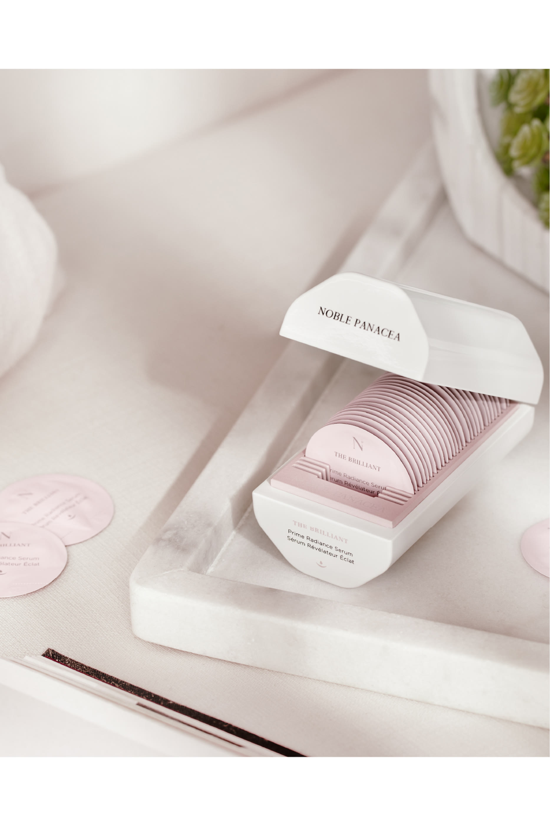 سيروم بريليانت برايم لإشراق البشرة