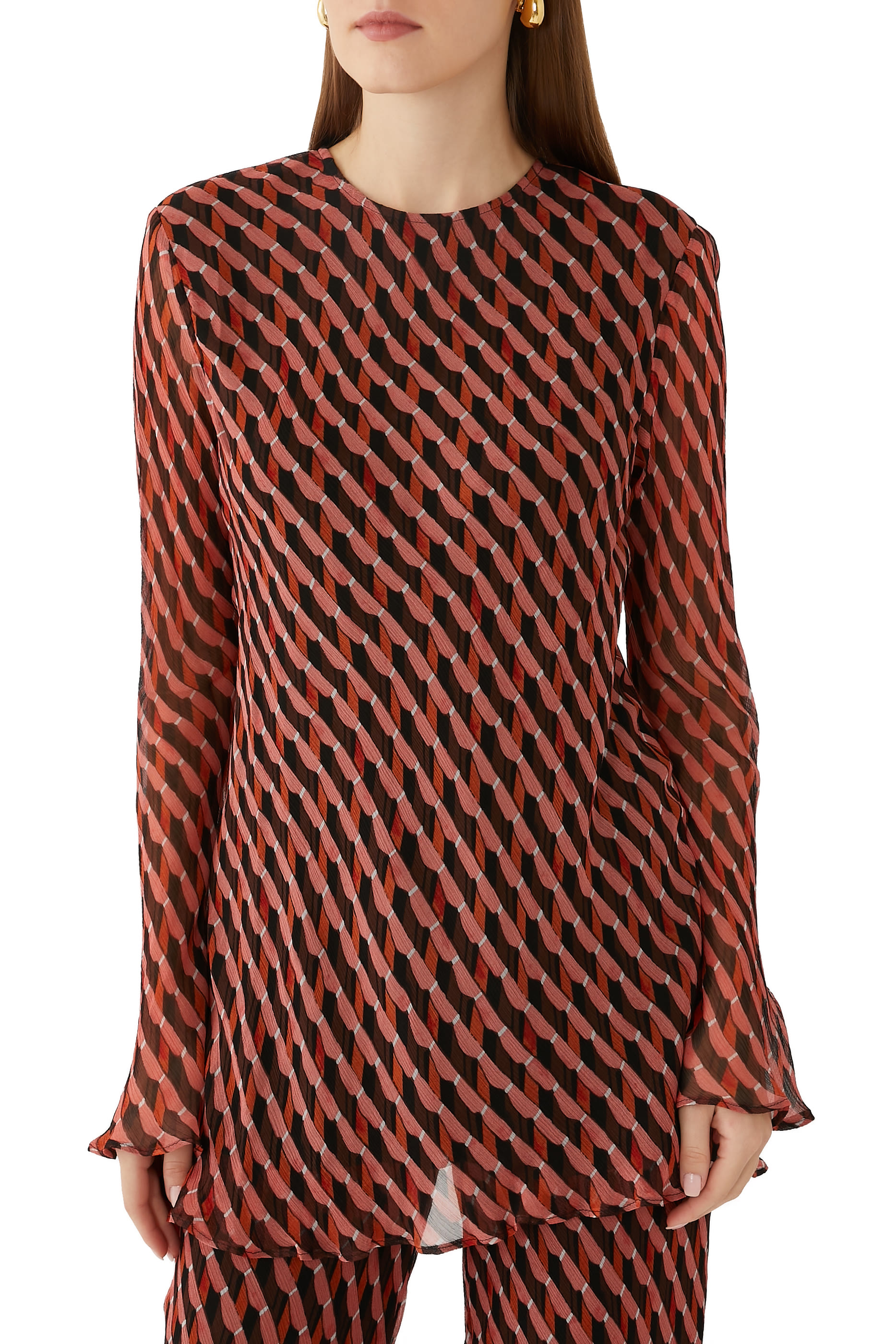 بلوزة مارتينا بقصة مائلة واسعة