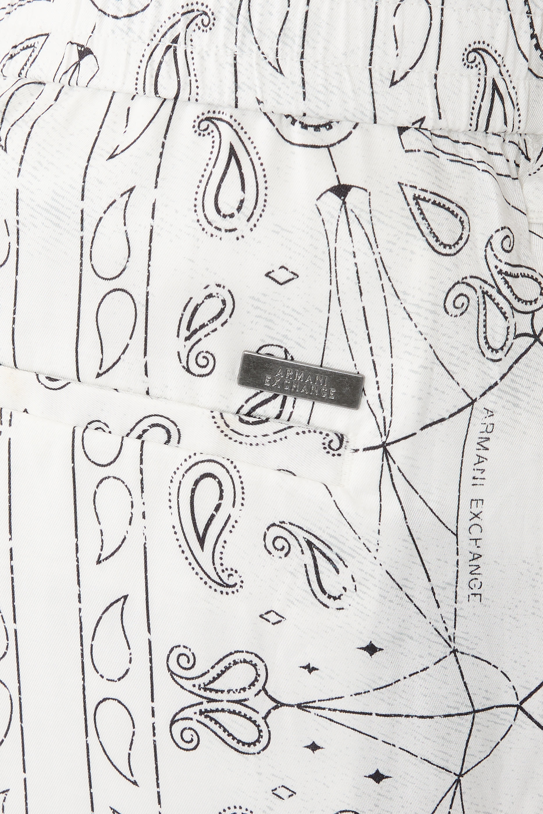 شورت بيرمودا فيسكوز أي أس في