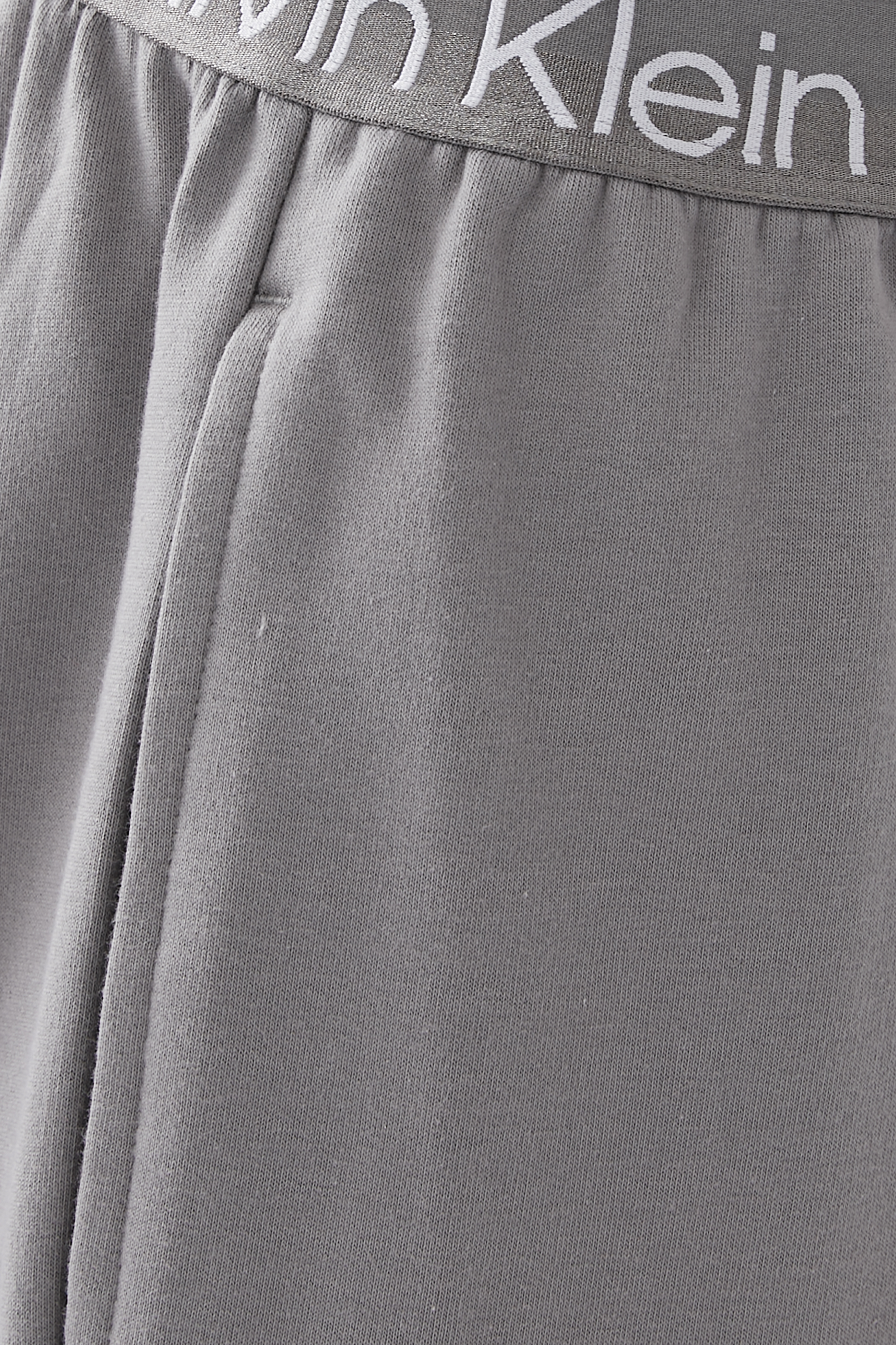 بنطال رياضي للبيت بشعار الماركة