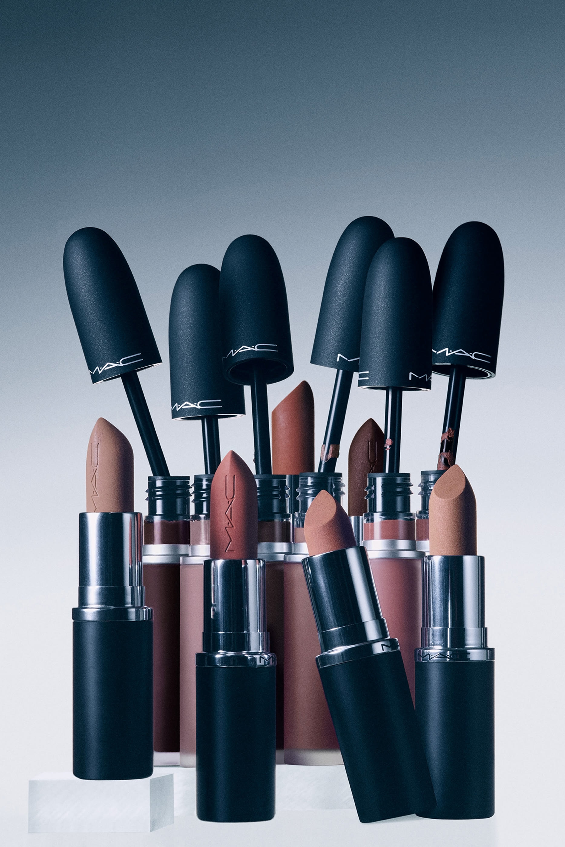 أحمر شفاه باودر كيس سائل