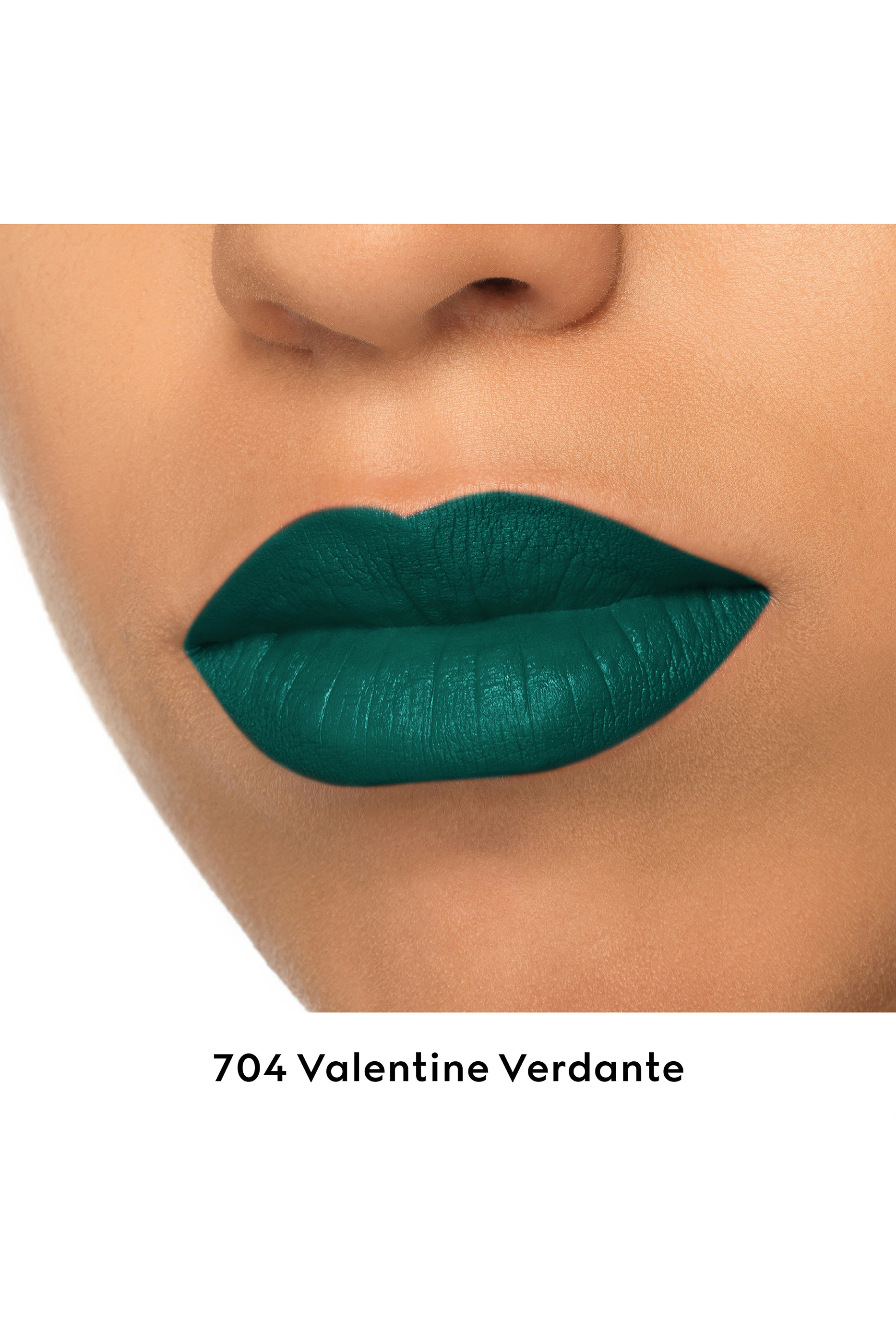 أحمر شفاه غير لامع