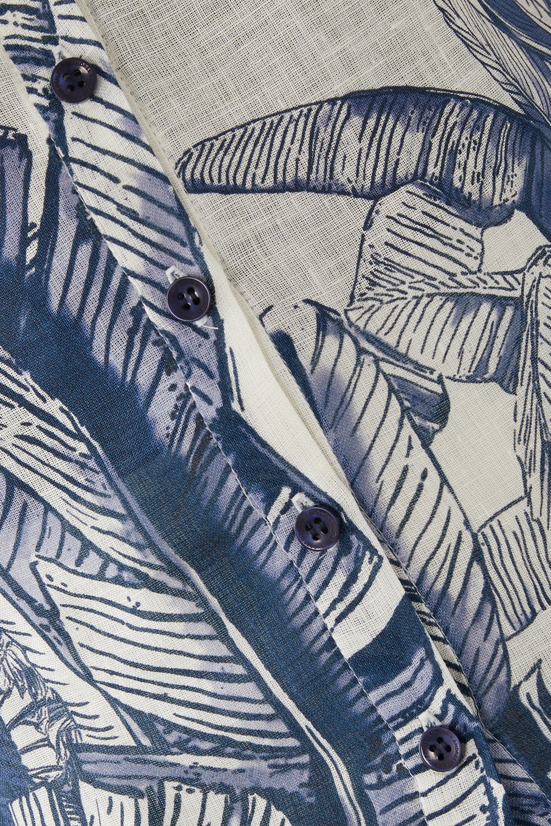 بلوزة نومادا