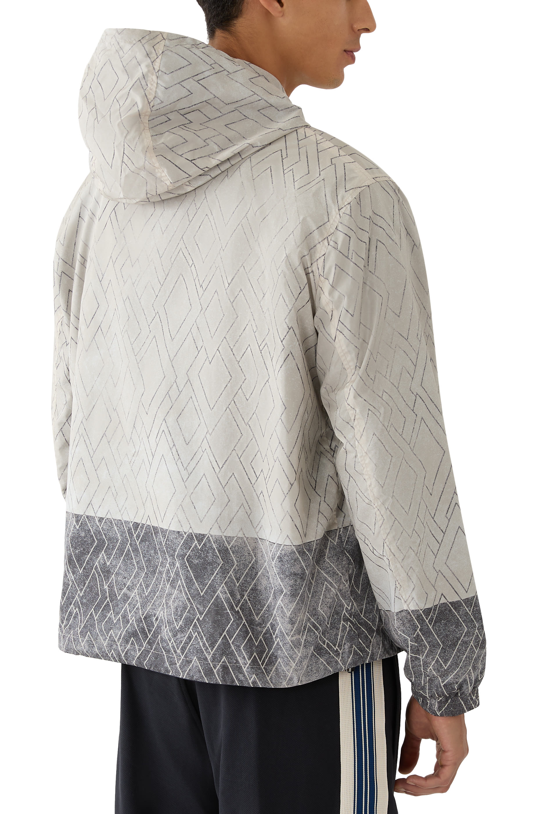 هودي بنمط جاكيت بطبعة