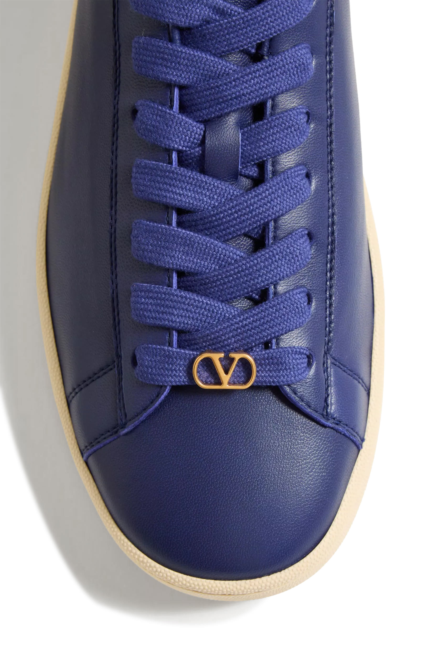 سنيكرز رويكو جلد عجل نابا