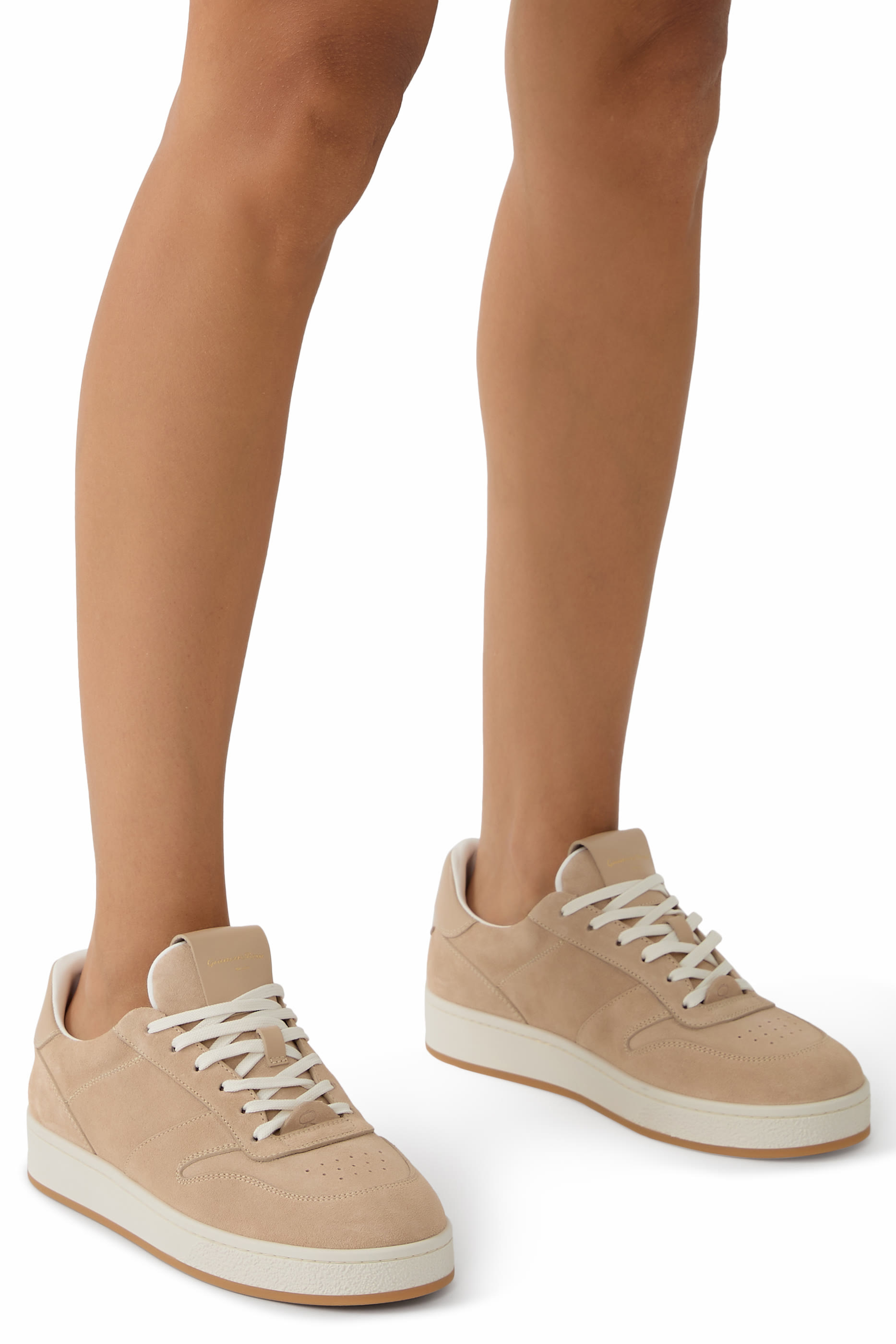 سنيكرز سلام