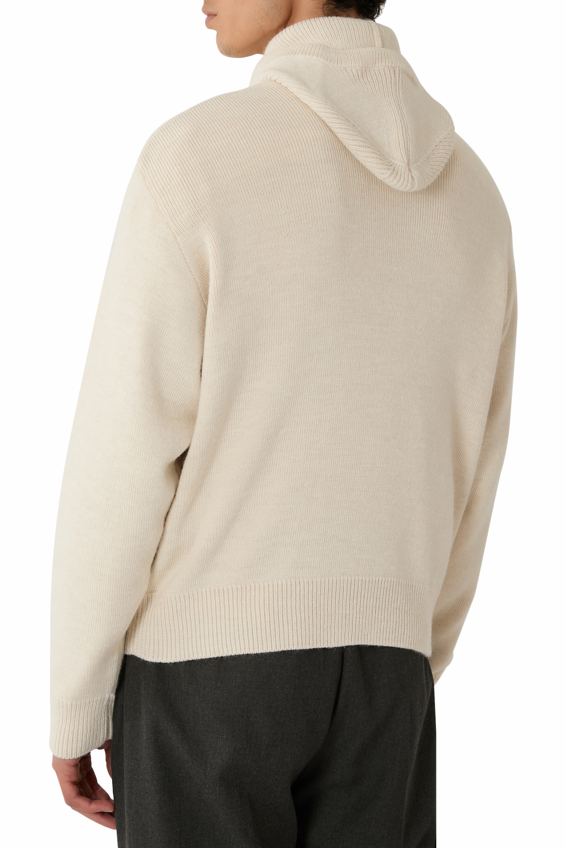 كنزة بغطاء للرأس