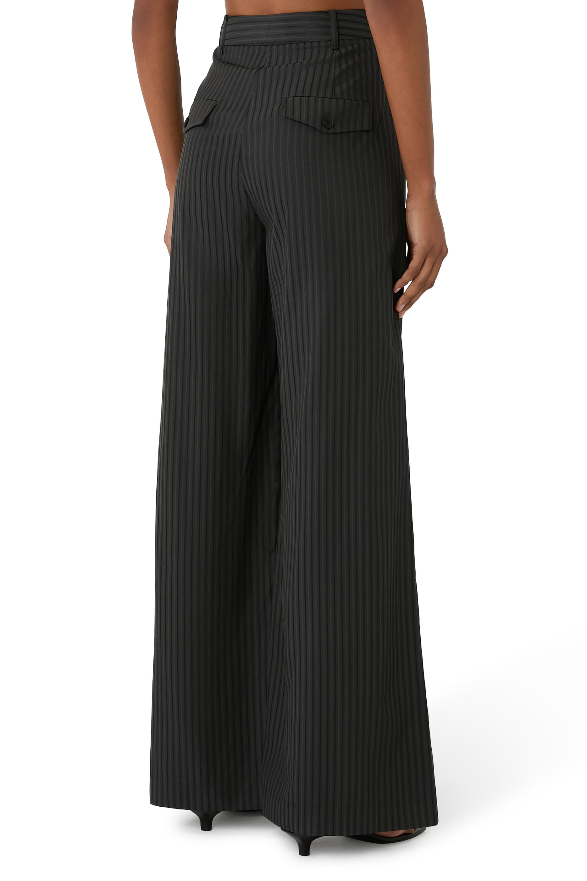 بنطال أوفيريا