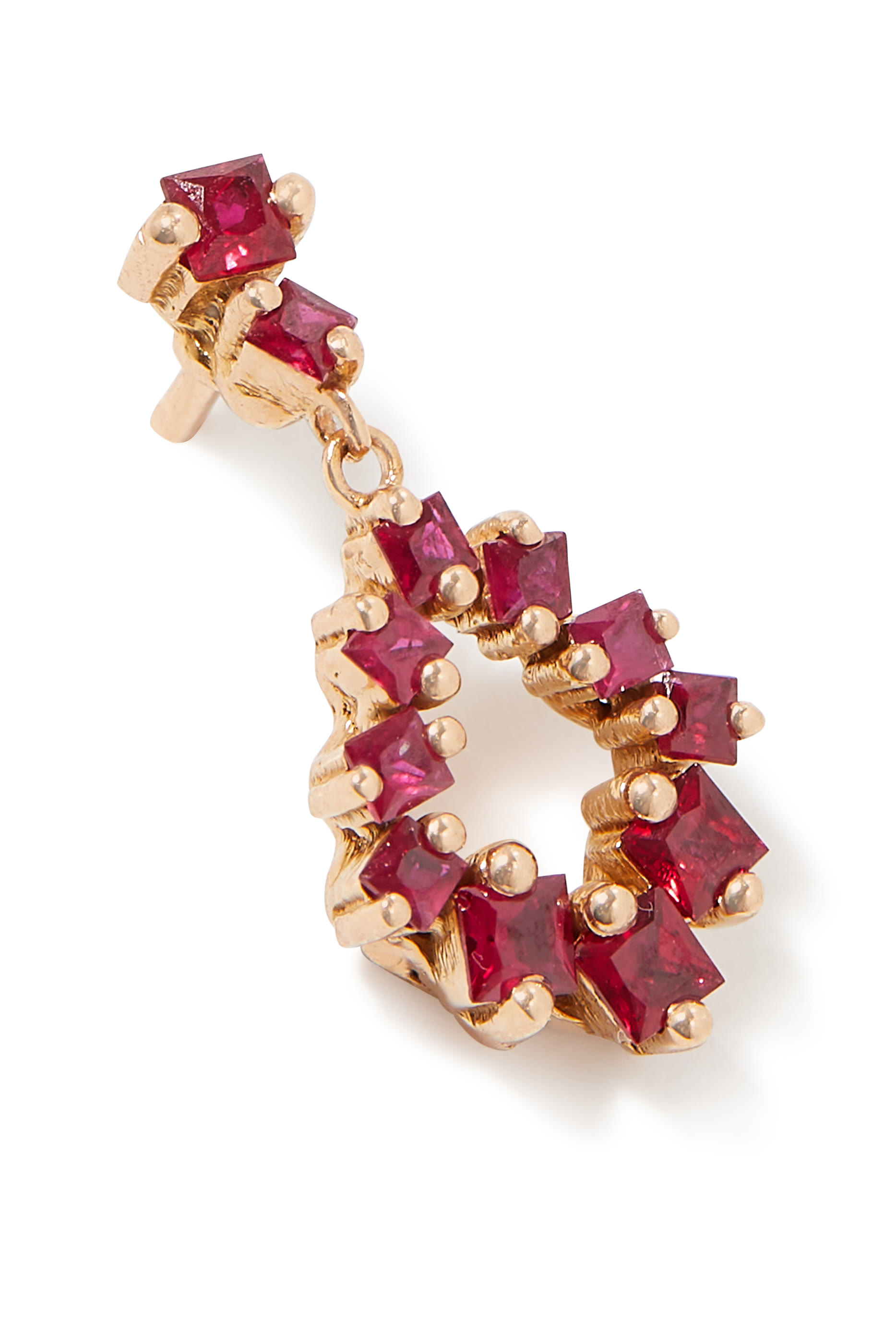 أقراط متدلية بتصميم كمثرى مرصعة بالياقوت ذهب عيار 18