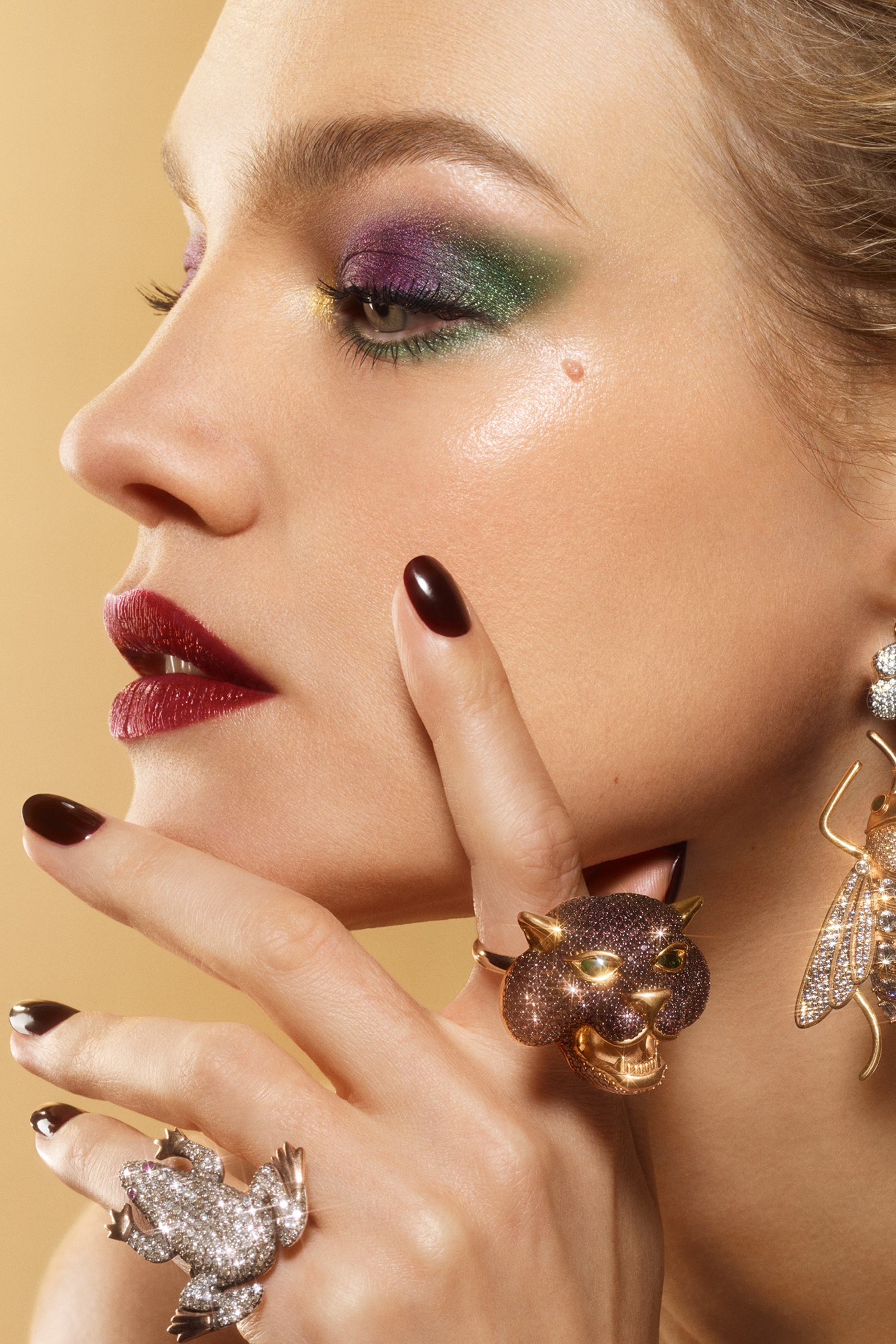 عبوة أحمر شفاه جليتري تايغر روج جي