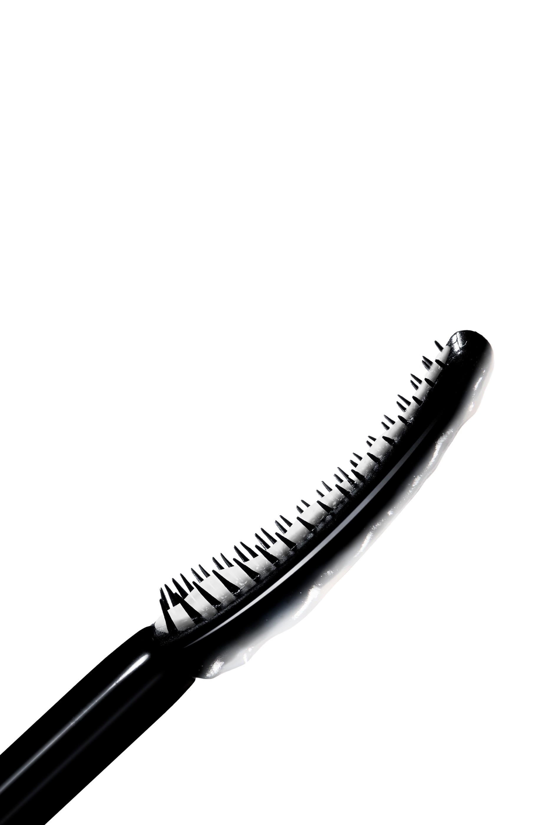 مزيل ماسكارا ماسكارا ميلتر للعناية بالرموش