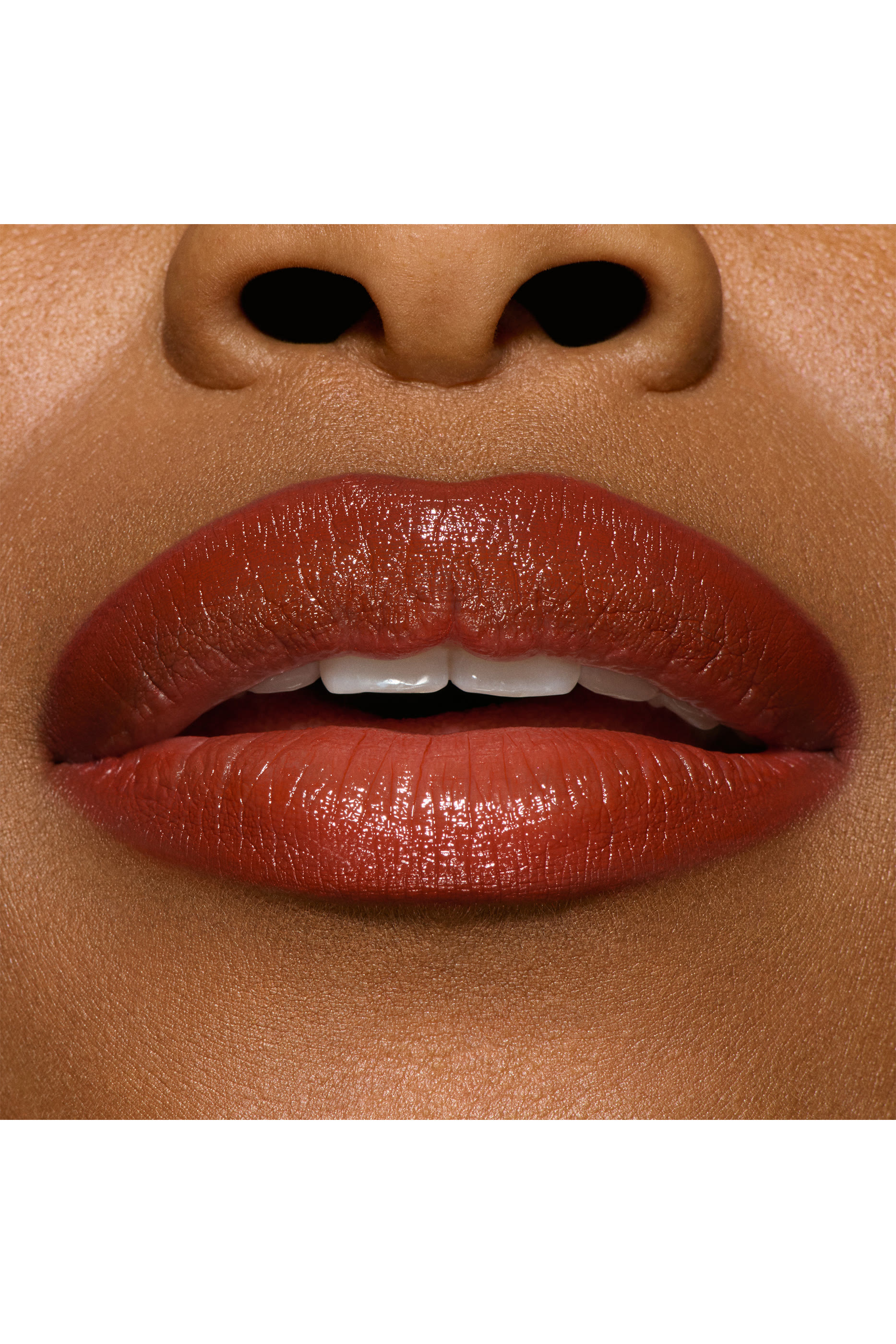 قلم شفاه ليبليزر لامع