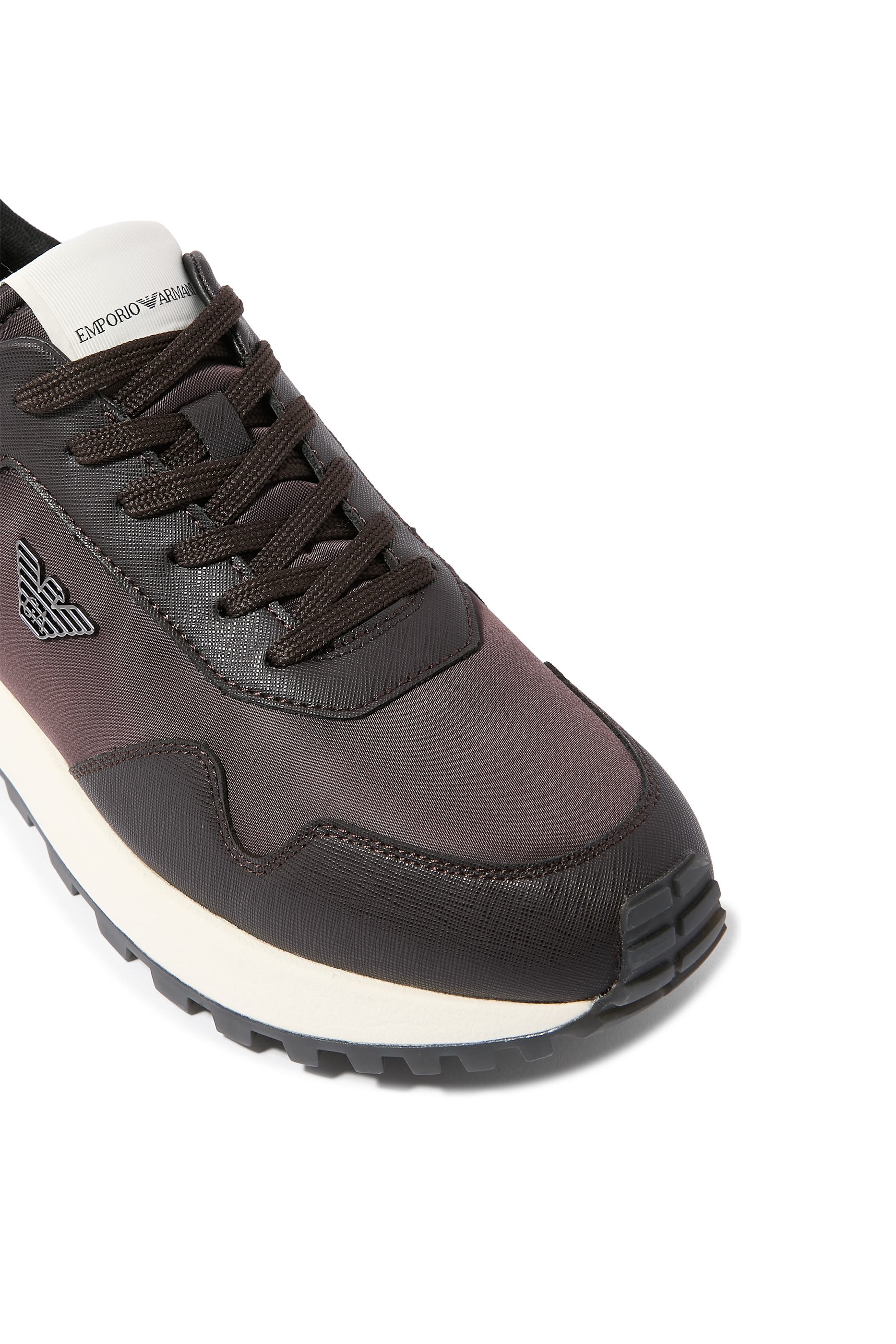 سنيكرز اي أس في نايلون معاد تدويره وتفاصيل سافيانو صديق للبيئة