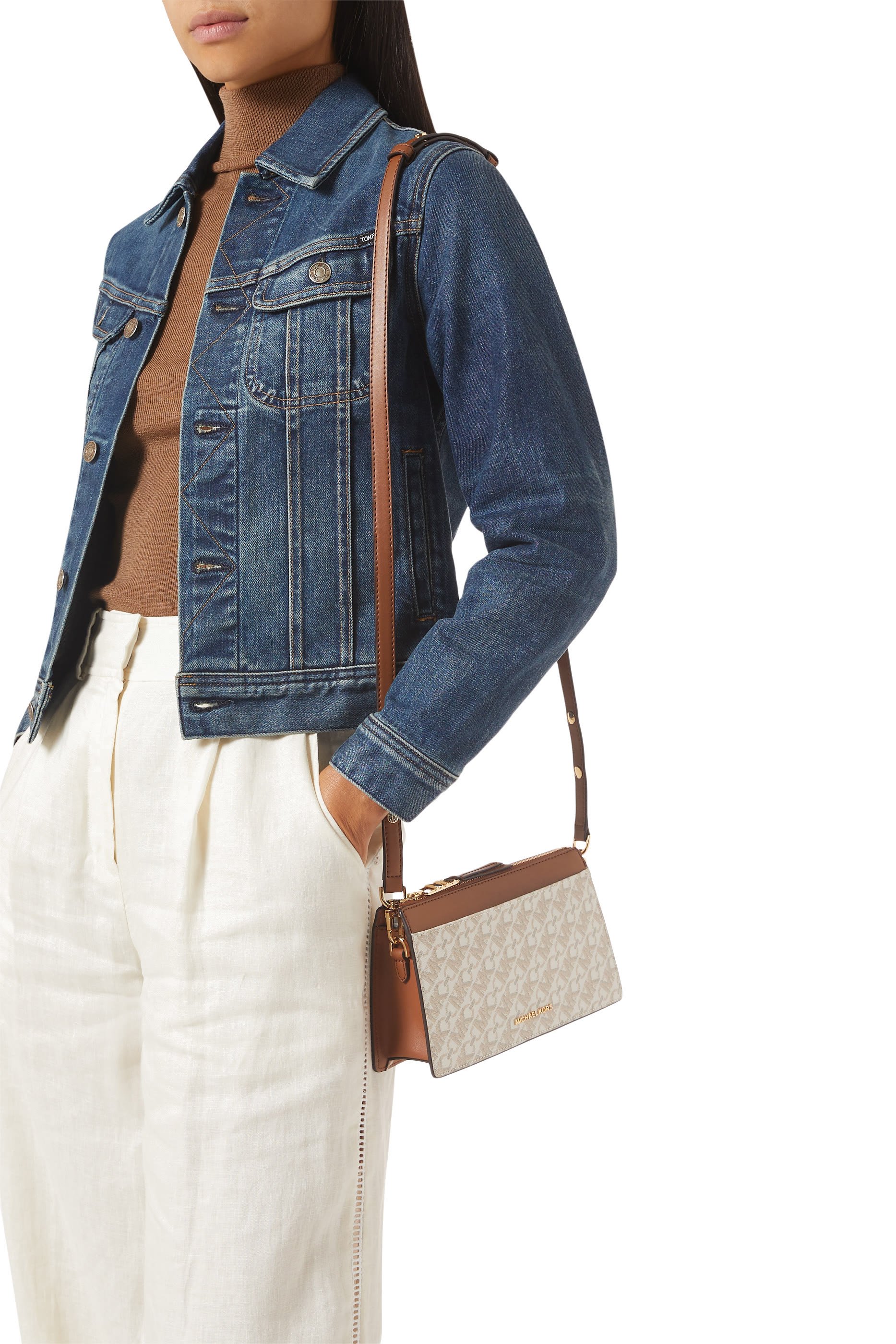 حقيبة كروس امباير كبيرة بتصميم قابل للتعديل