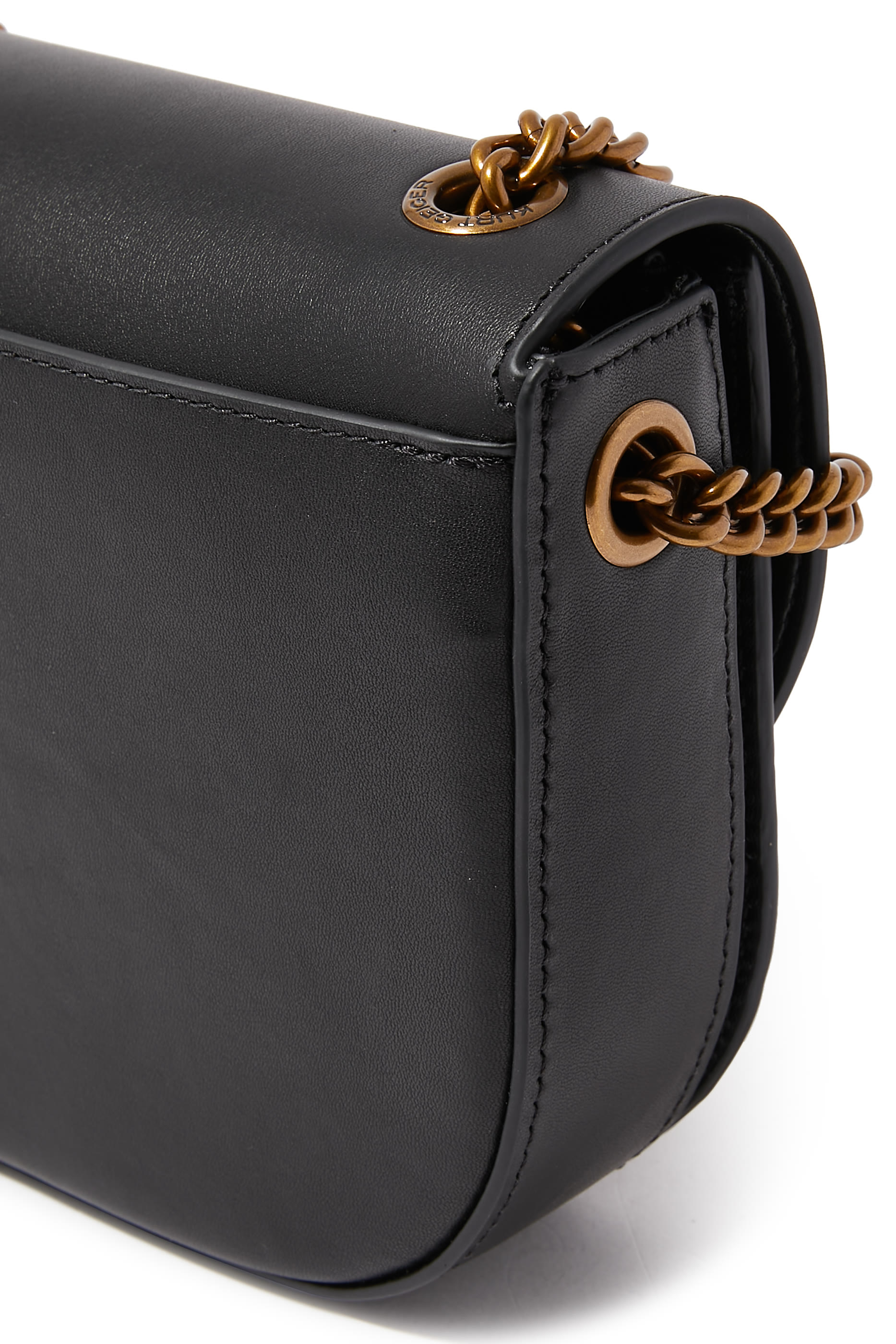 حقيبة تشيلسيا صادل