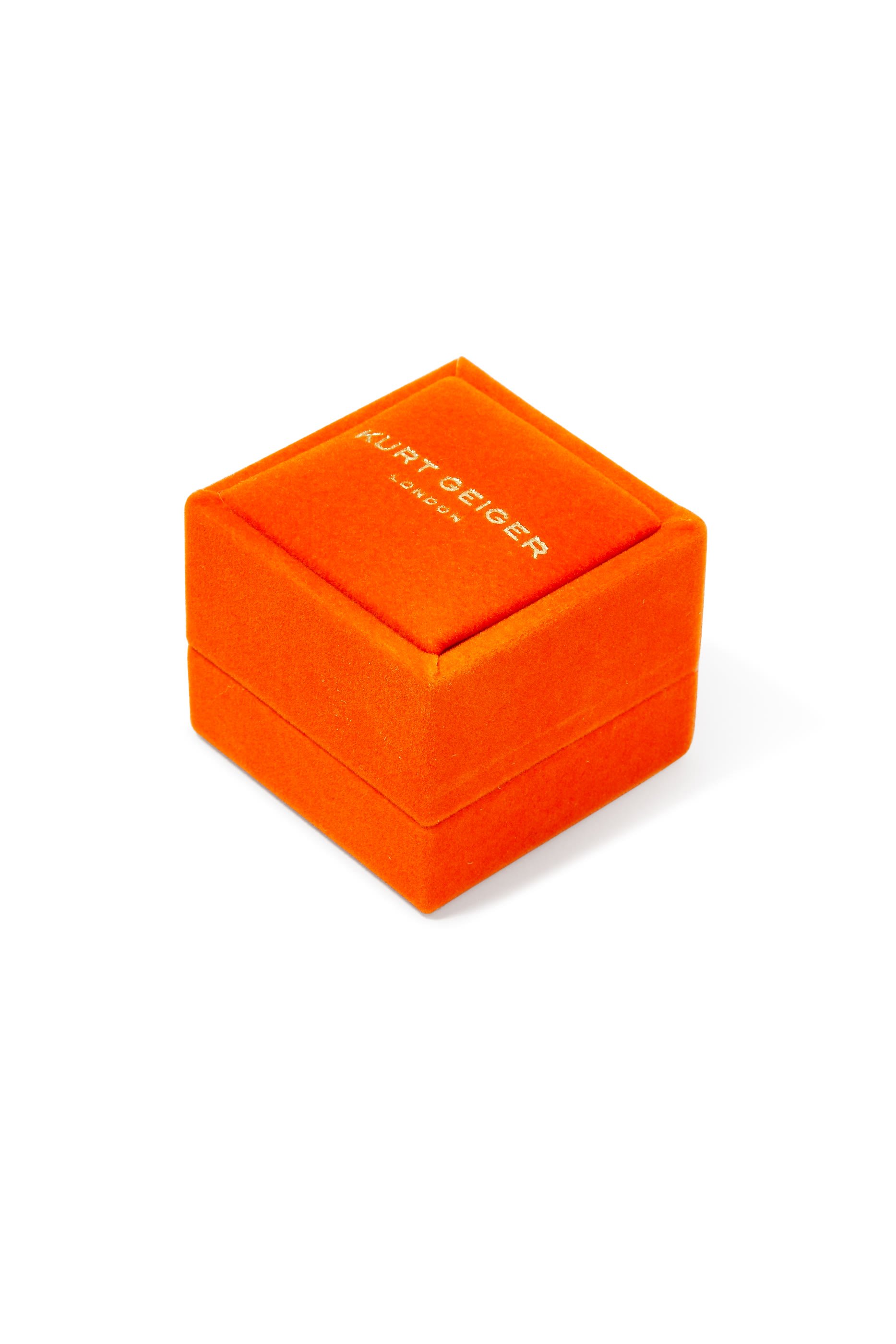 خاتم كوكتيل مزين بمينا