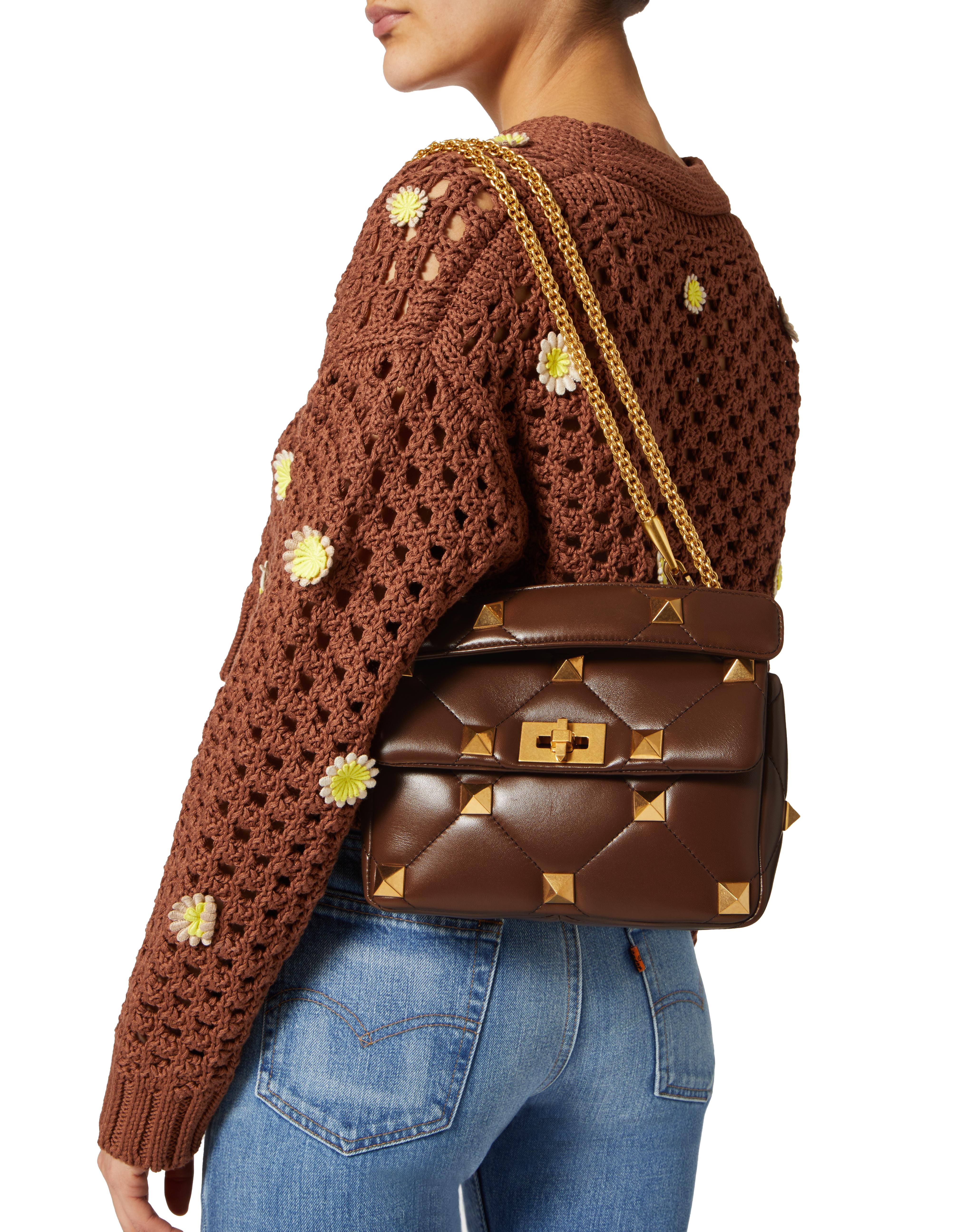 حقيبة فالنتينو غارافاني رومان جلد بحلي