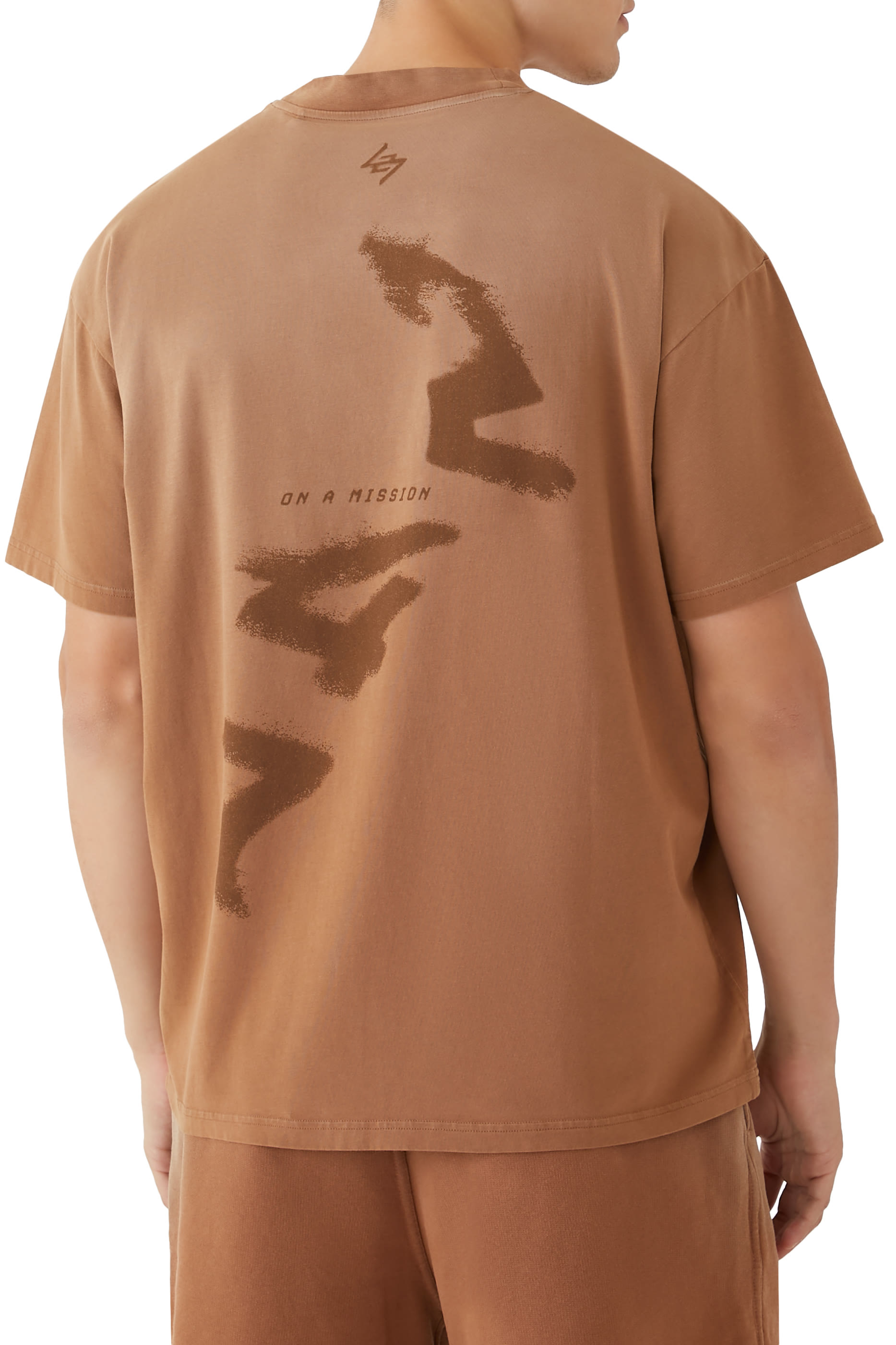 تيشيرت موشن 247 بقصة فضفاضة