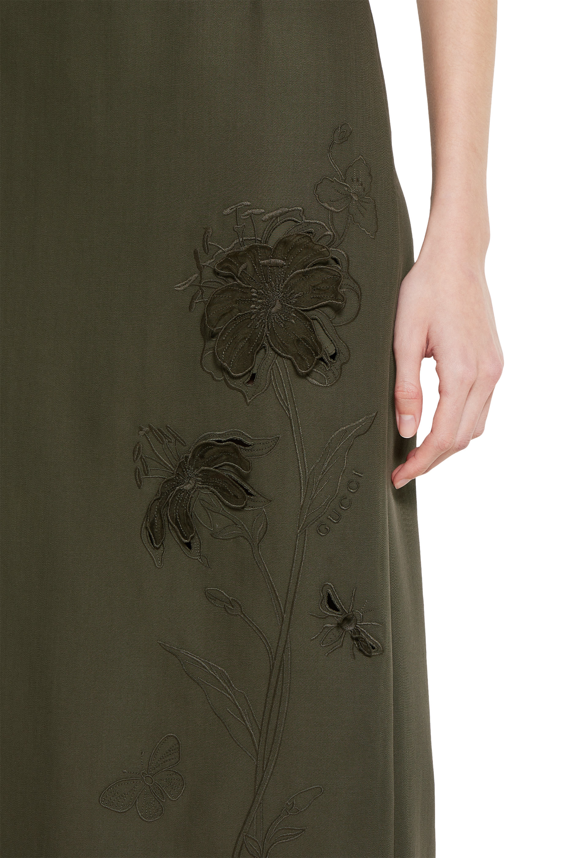 تنورة مطرزة بالزهور صوف موهير