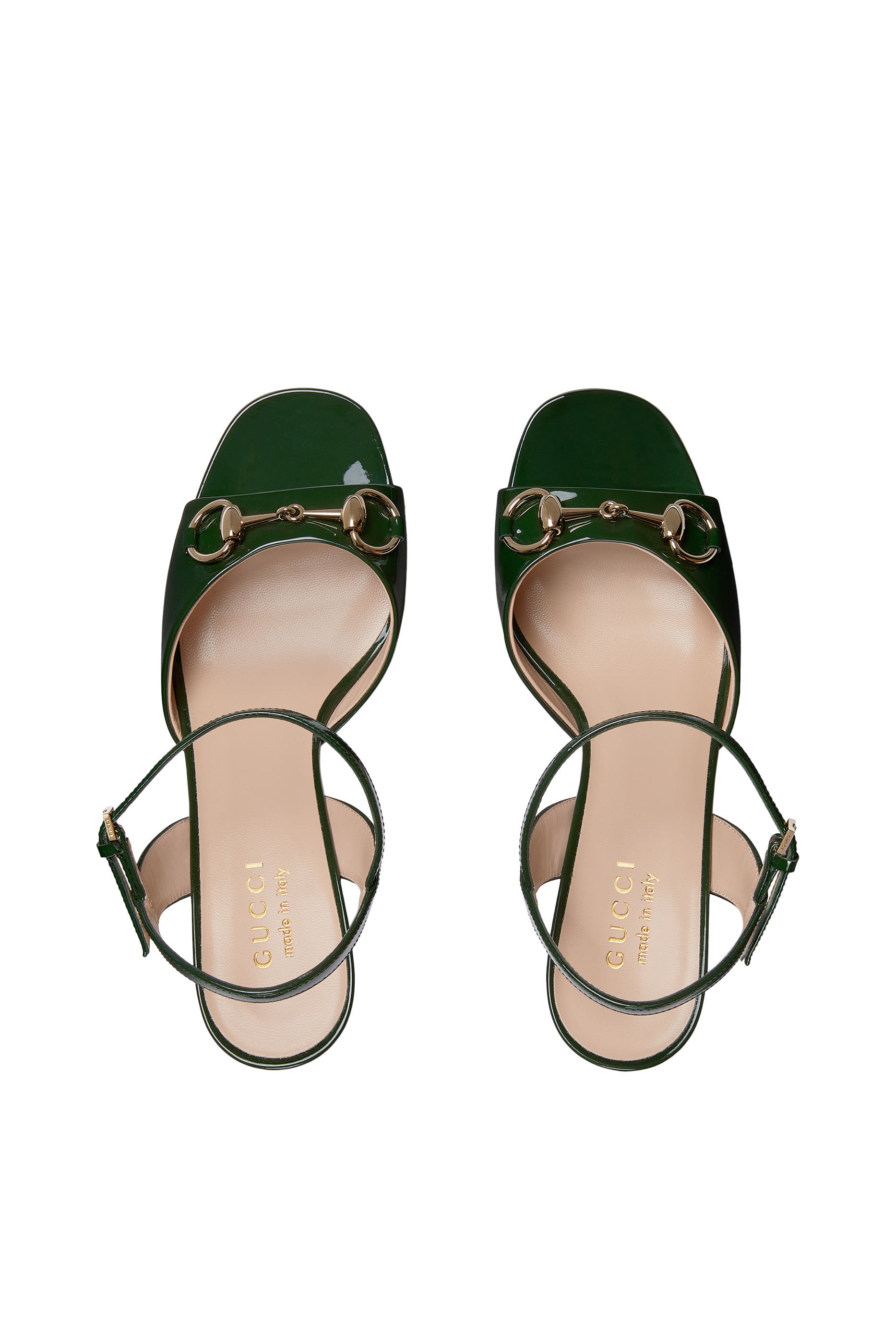 صندل 75 بحلية شعار الماركة