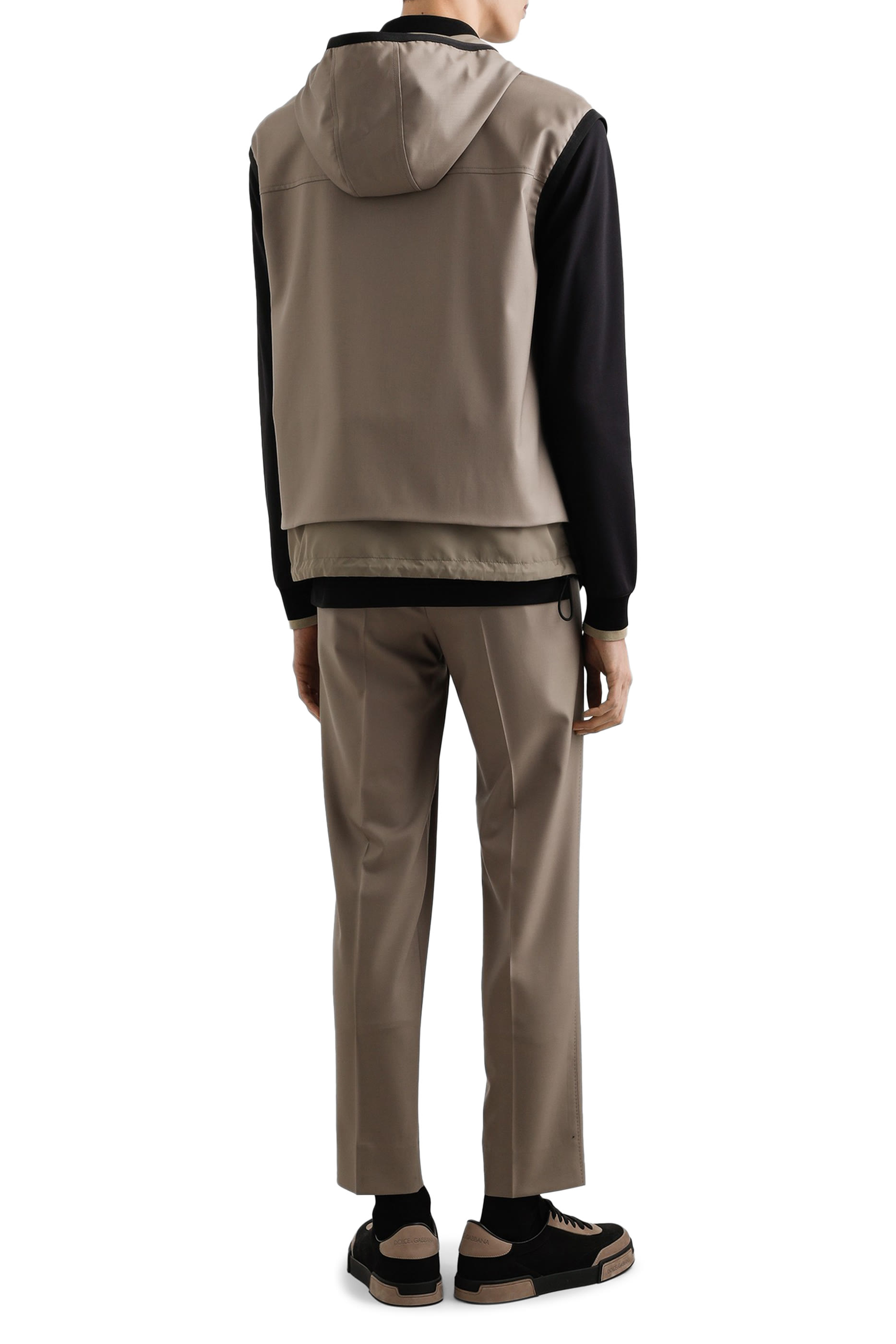 قميص بولو بأكمام طويلة