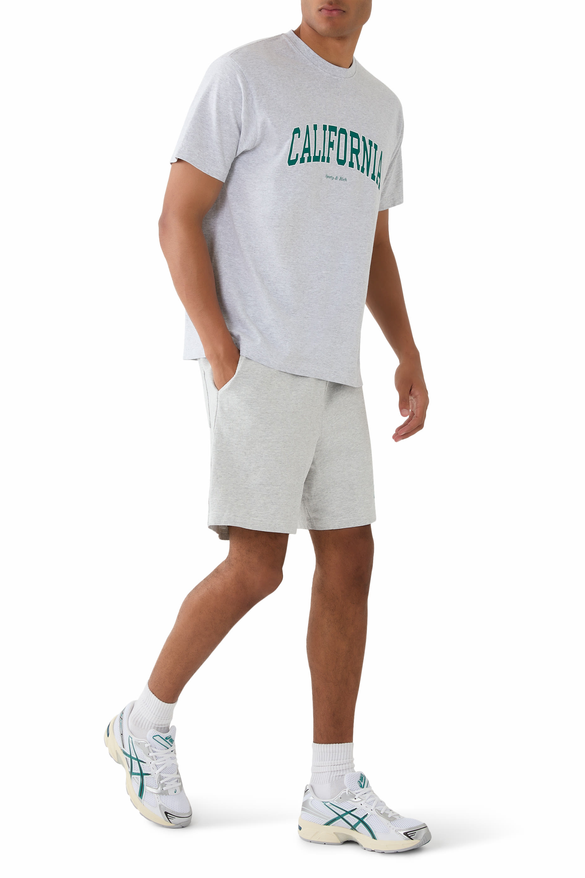 سنيكرز جل -1130