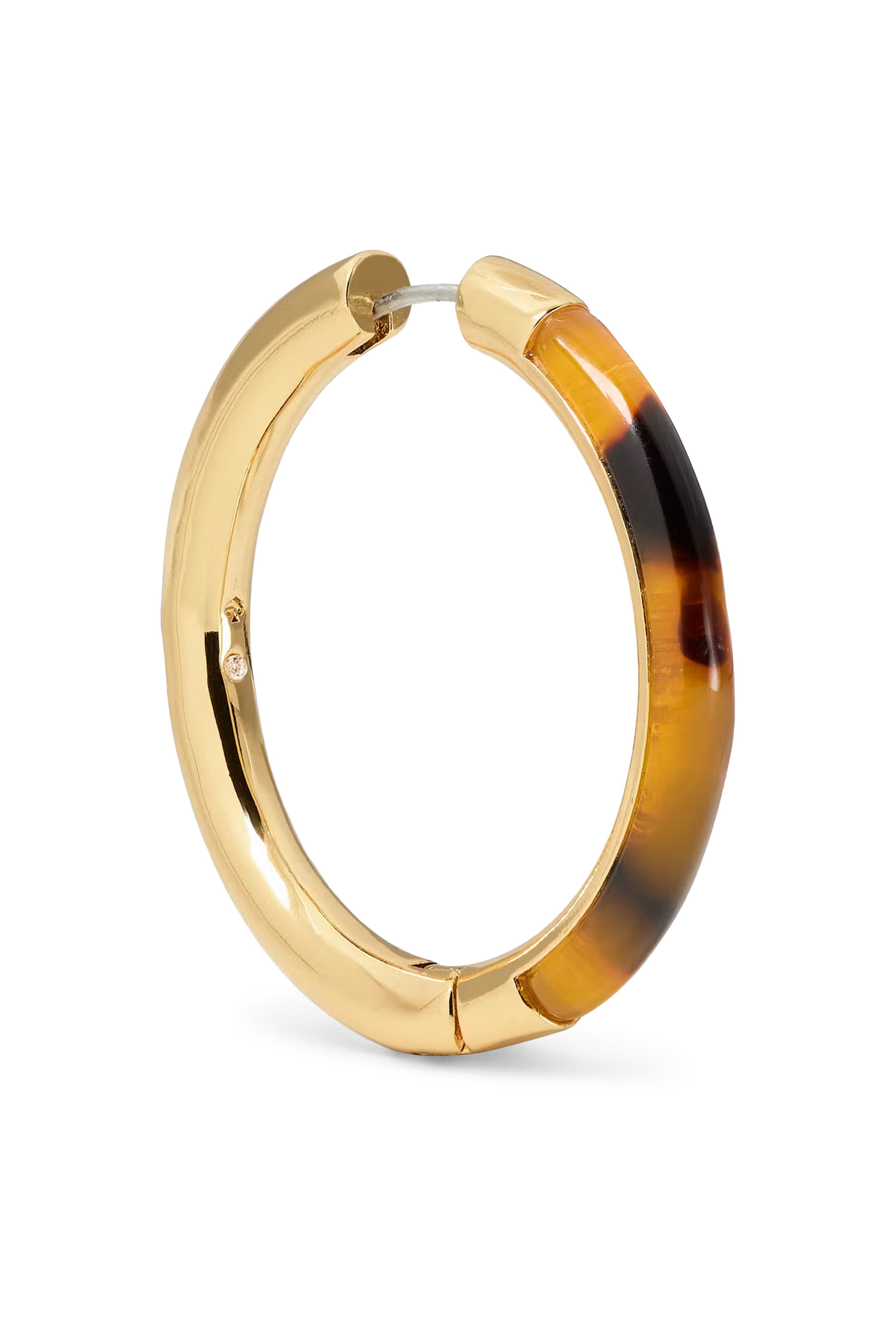 أقراط دائرية بتصميم متداخل