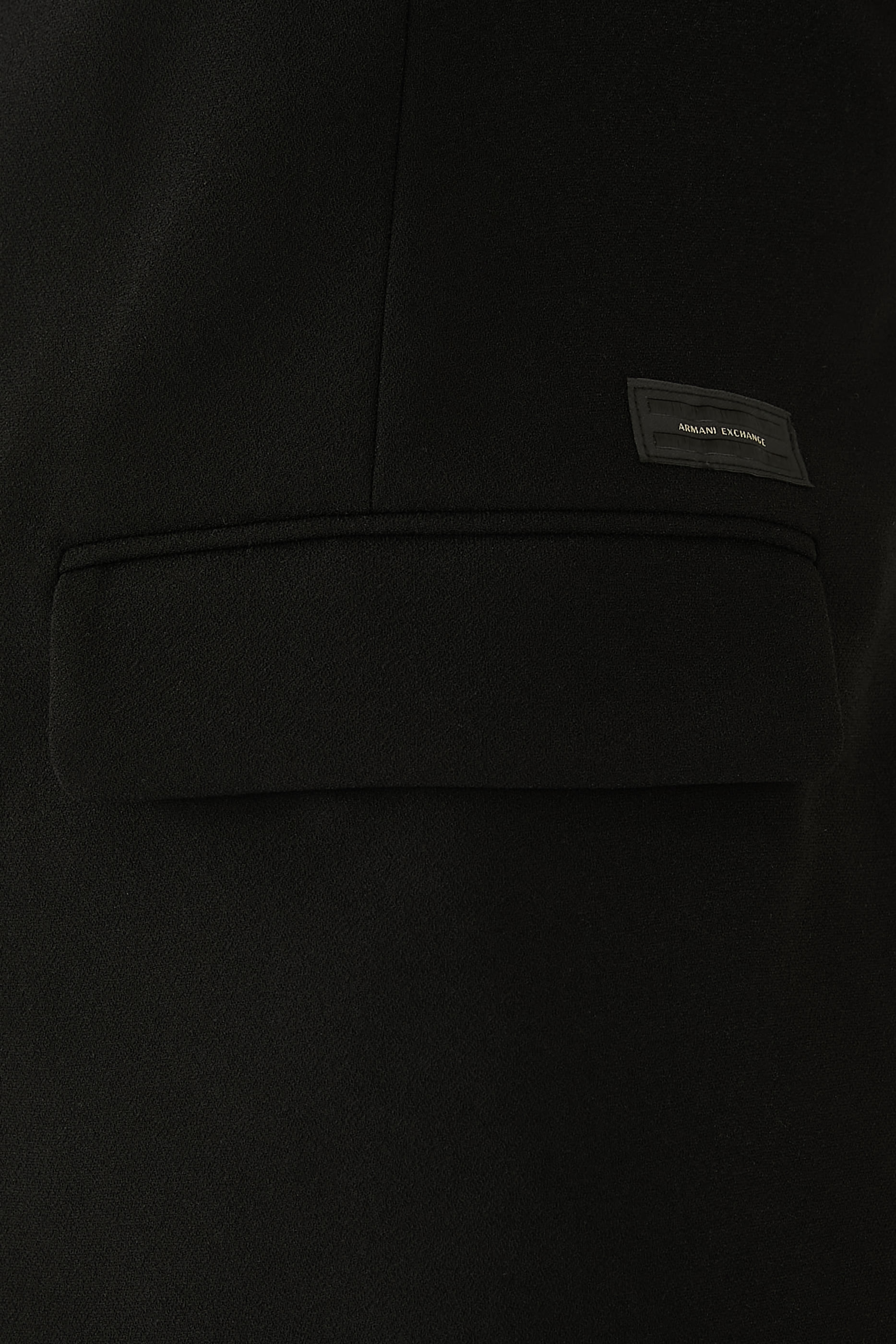 بلوزة بلا أكمام بظهر مفتوح