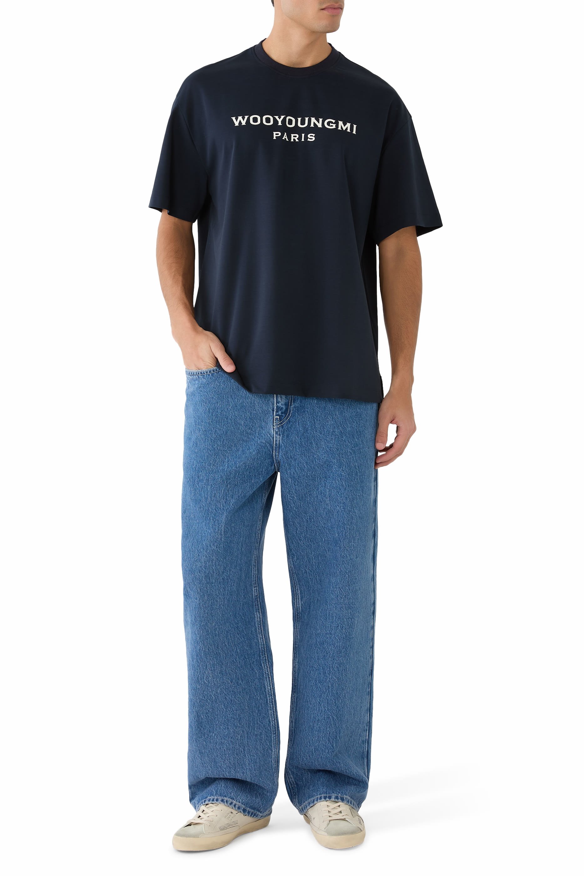 تيشيرت بشعار الماركة