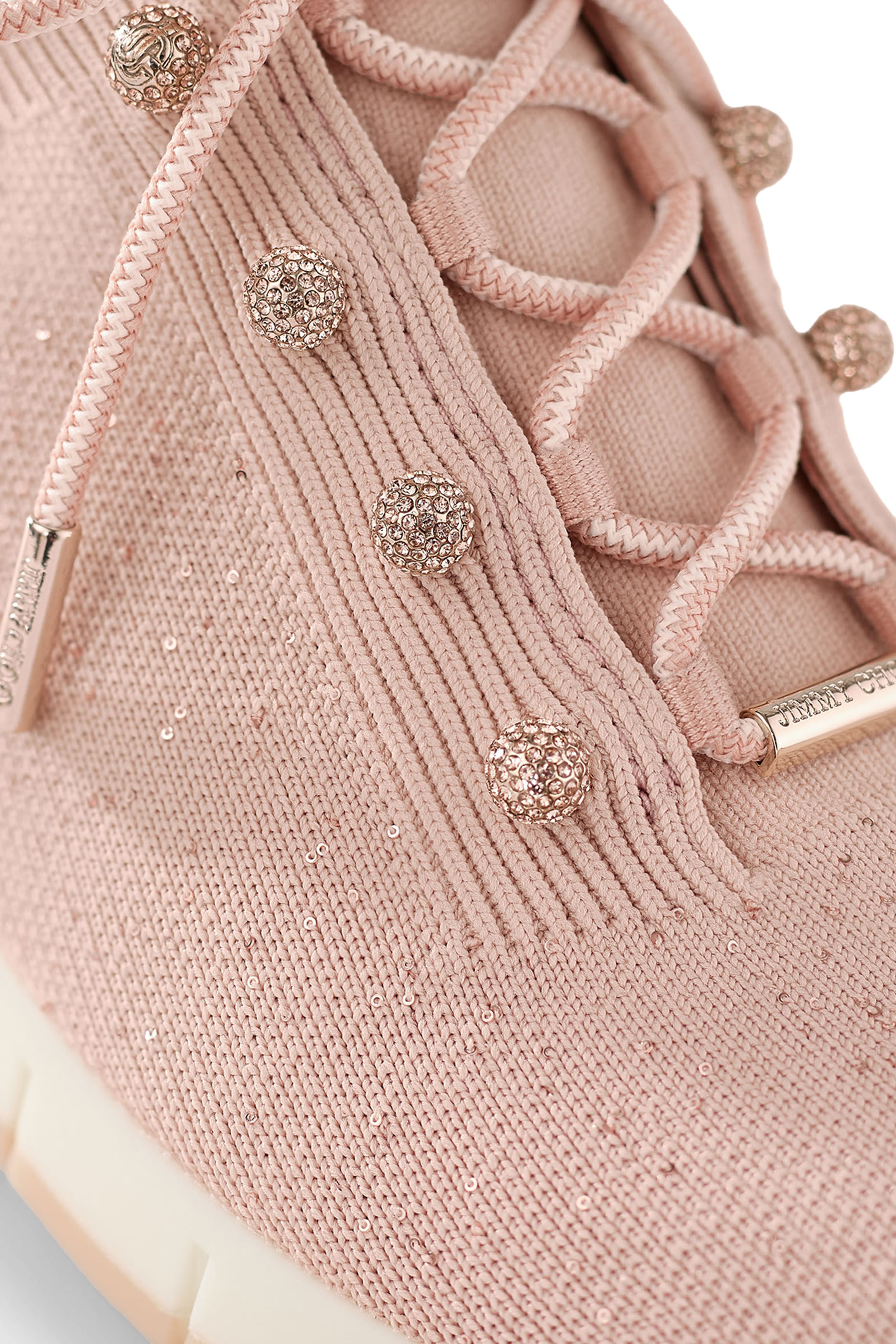 حذاء فيليس كروشيه منسوج بكاحل منخفض مزين بلؤلؤ