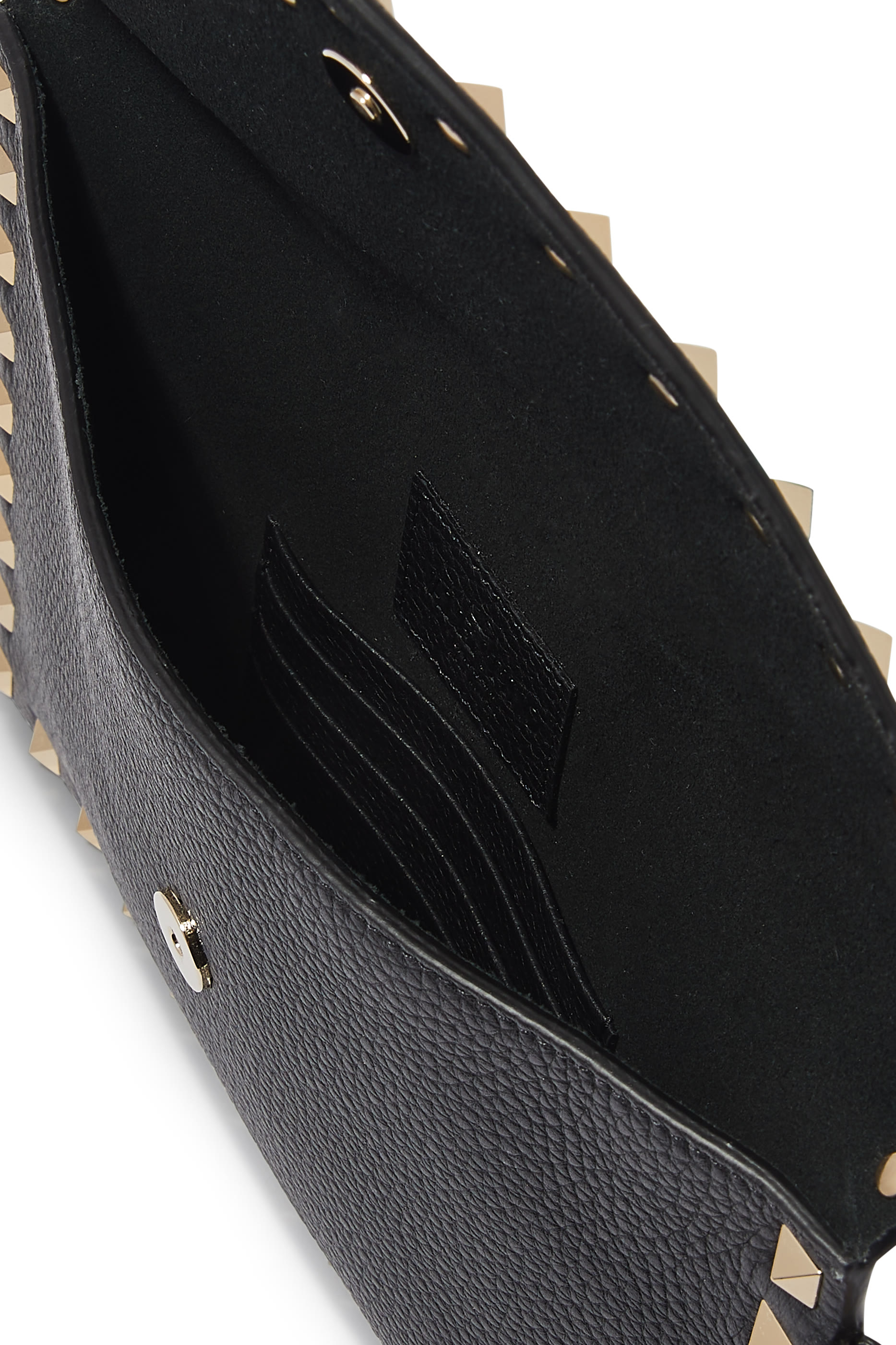 حقيبة صغيرة بحلي هرمية