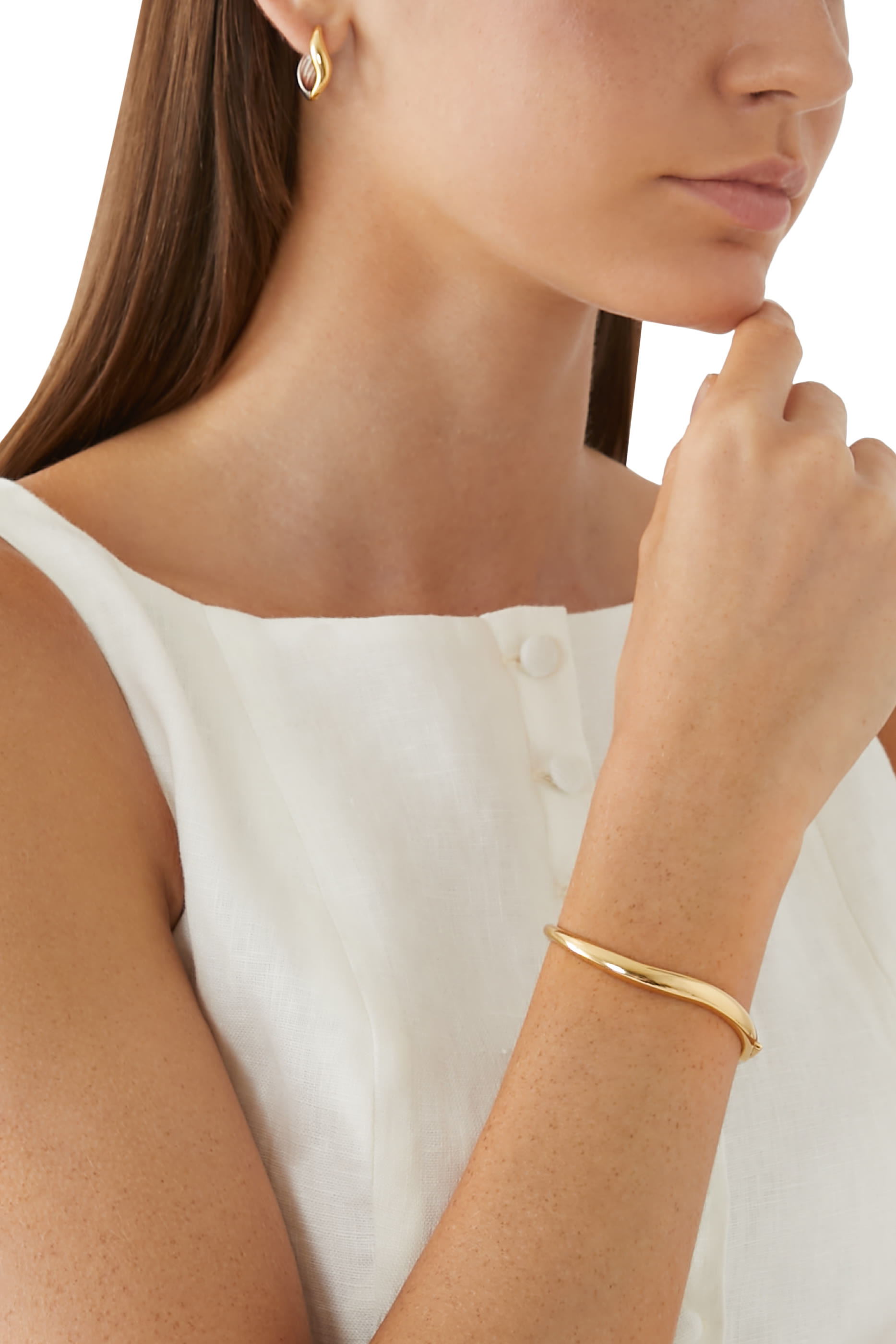 سوار بمفصل سافي بشعار الماركة