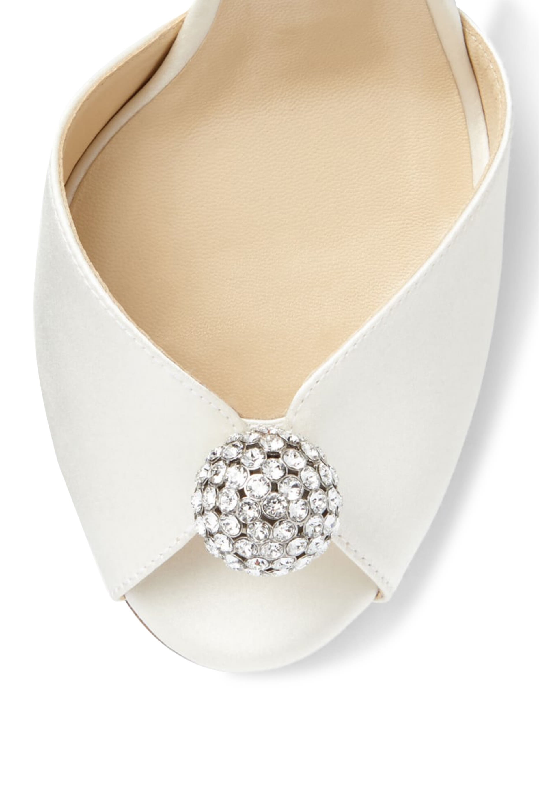 صندل ساكورا 85 مزين بكرة كريستال ستان