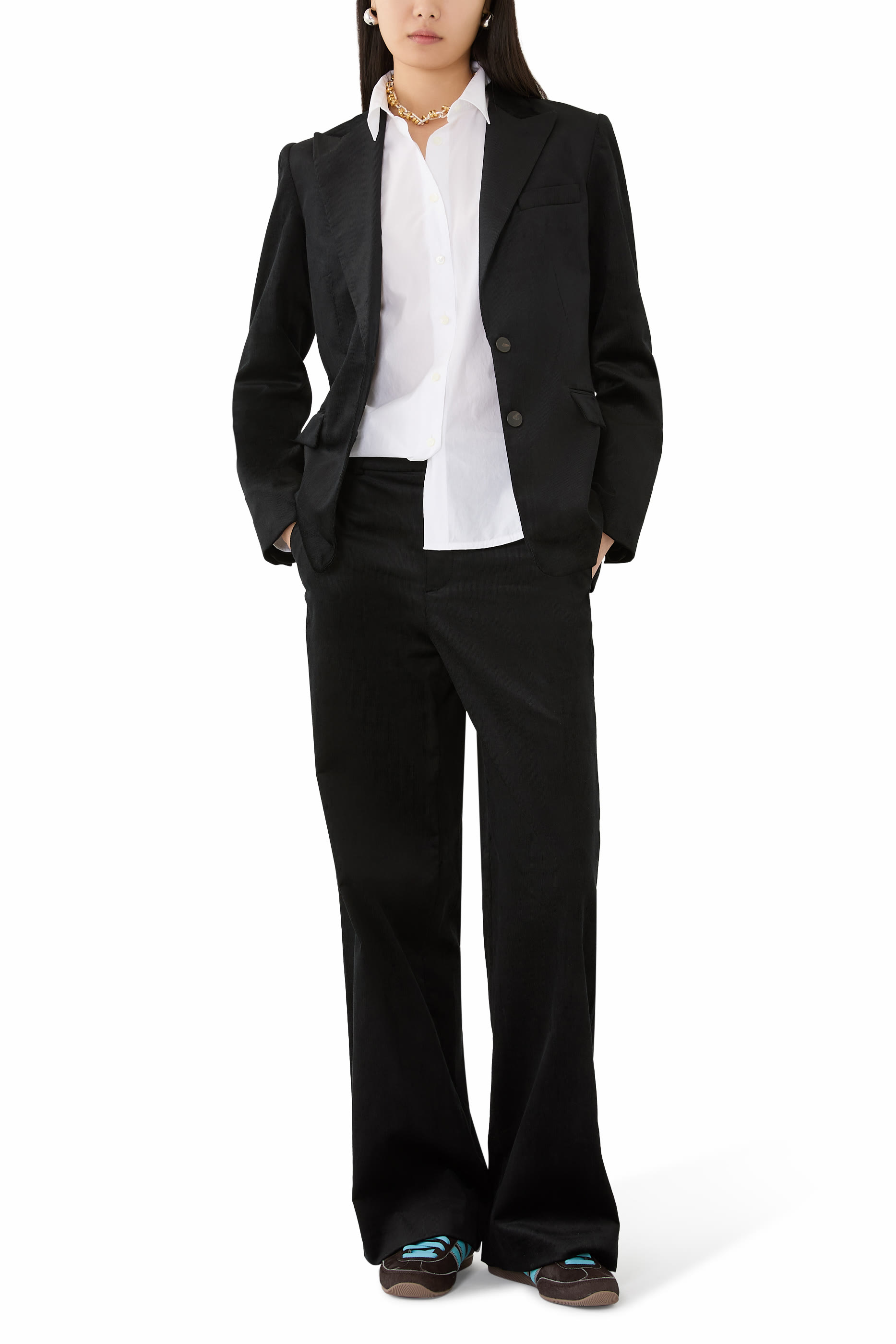 قميص أفني بقصة ضيقة 