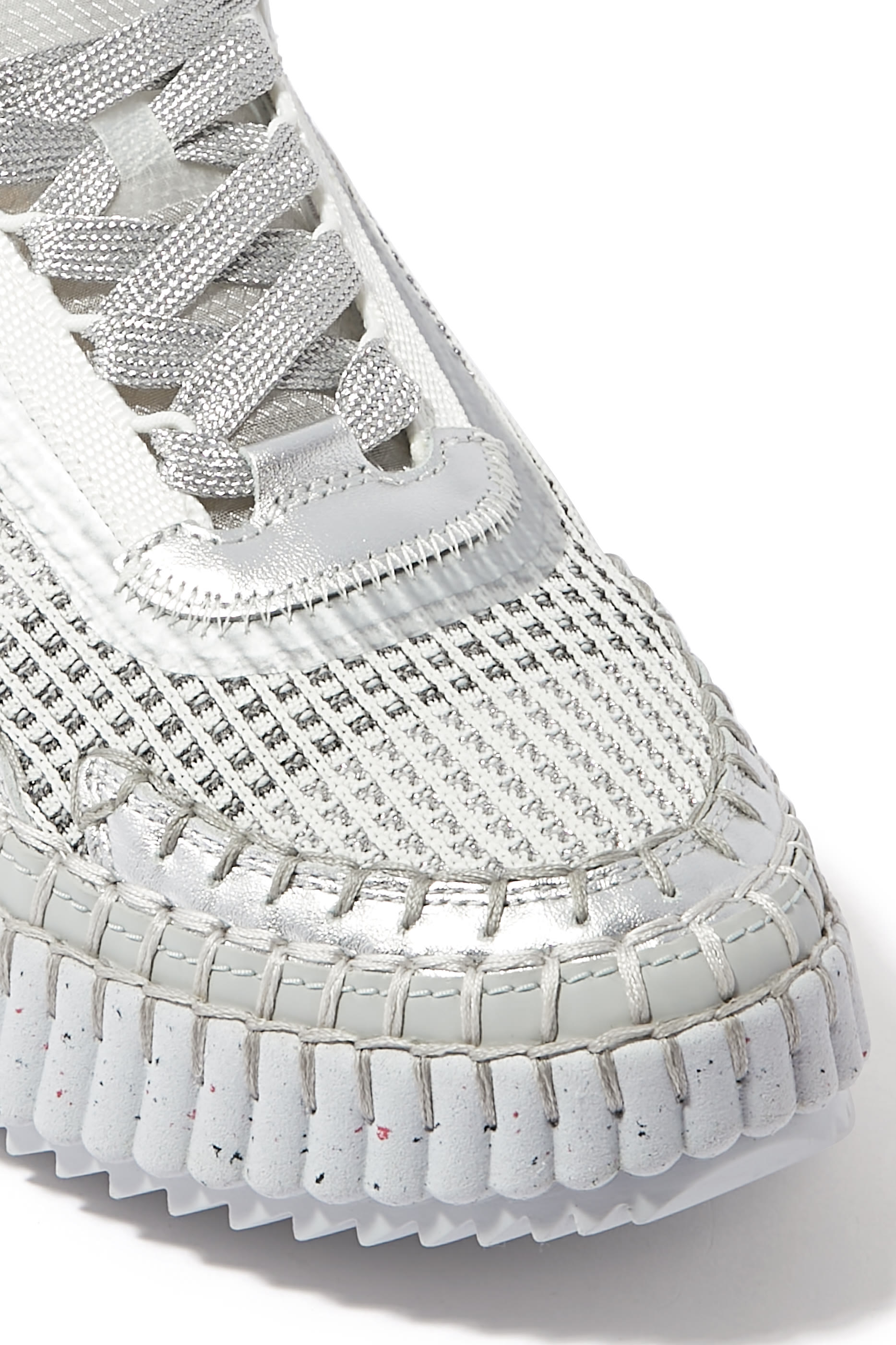 سنيكرز ناما قماش شبكي معاد تدويره