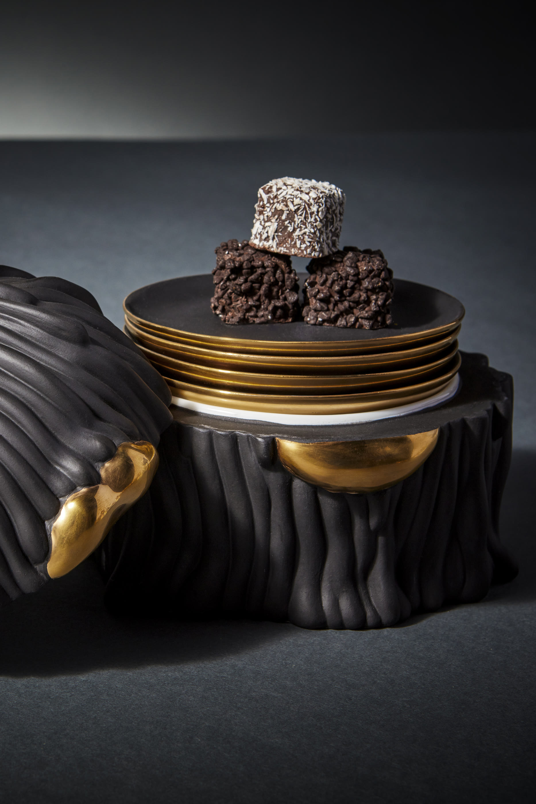 طقم أطباق وصندوق هاس ليندا، 4 قطع