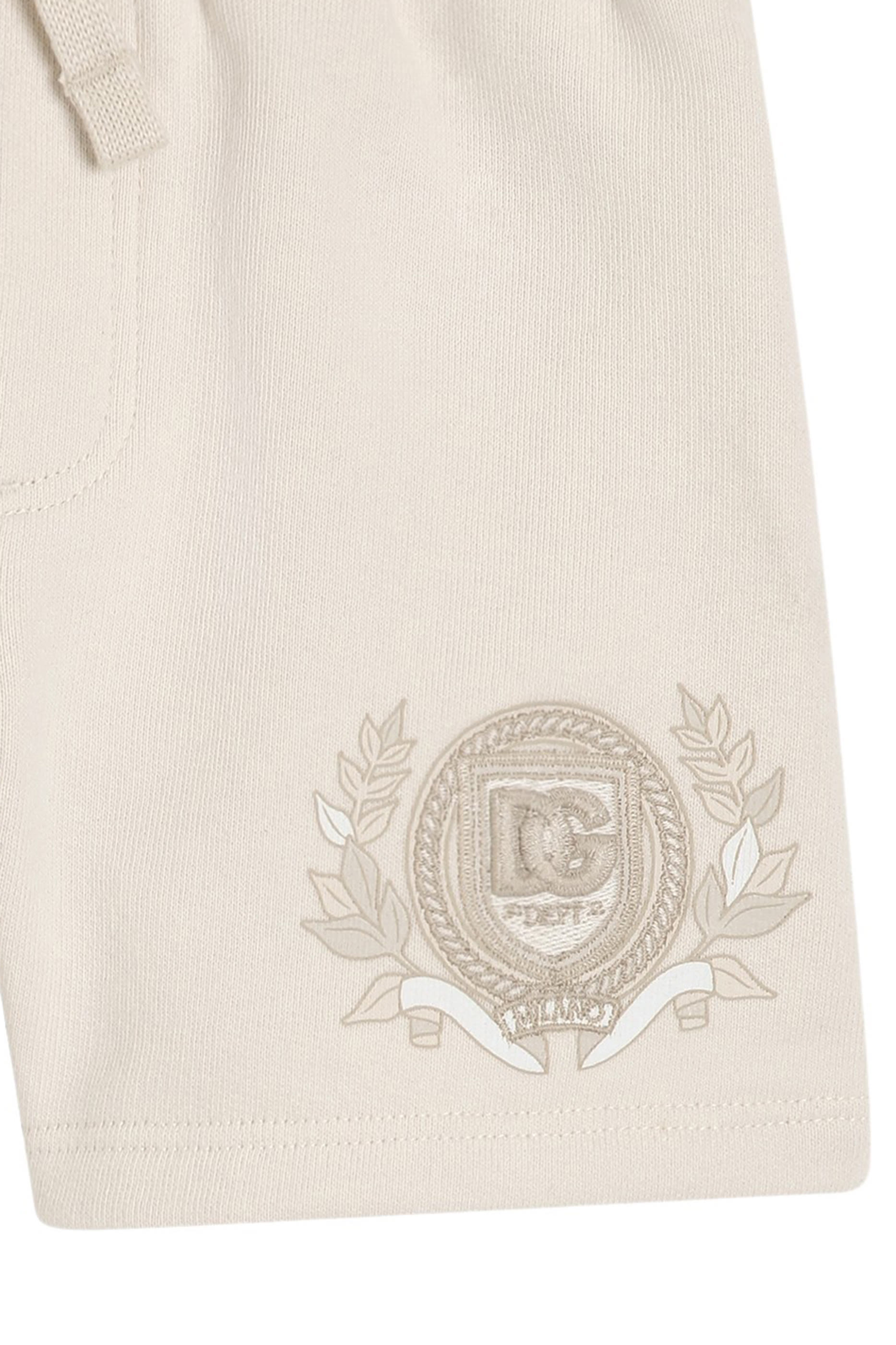 شورت بشعار الماركة للاطفال