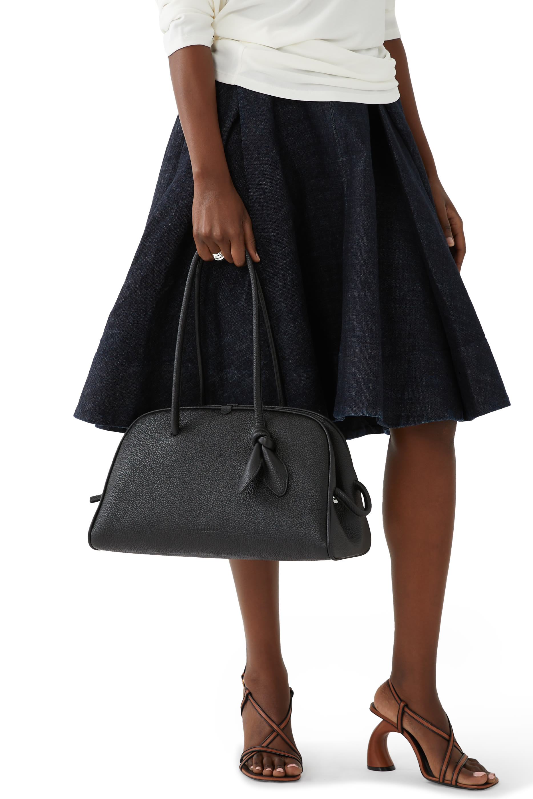 حقيبة توريزمو