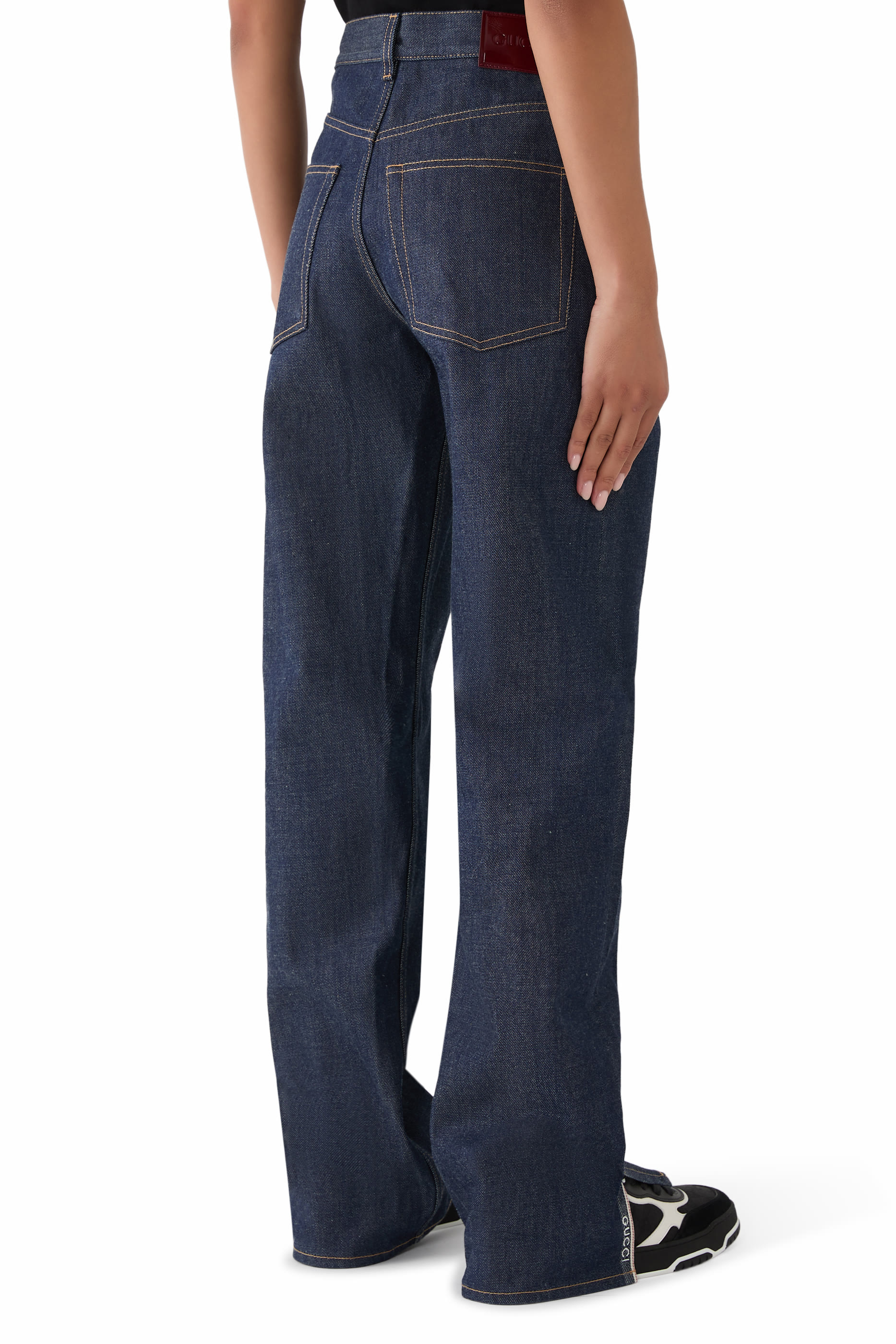 بنطال دنيم بقصة بويفرند