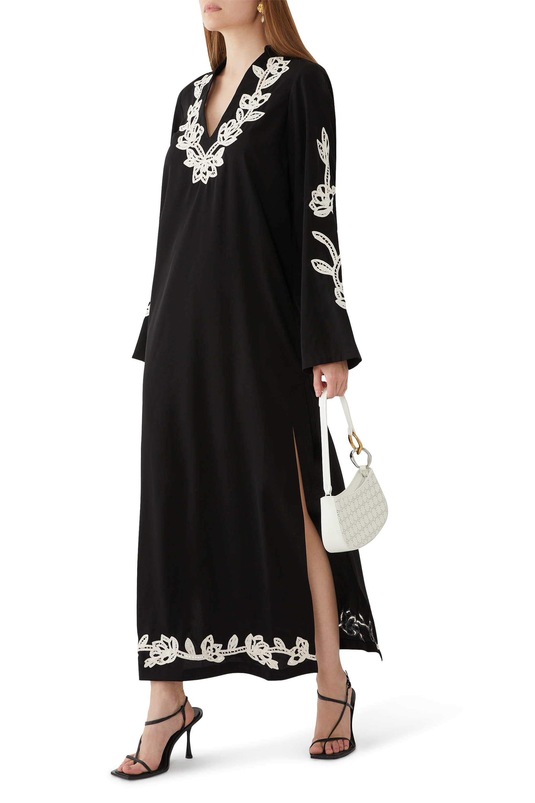 قفطان داها بتطريزات زهور