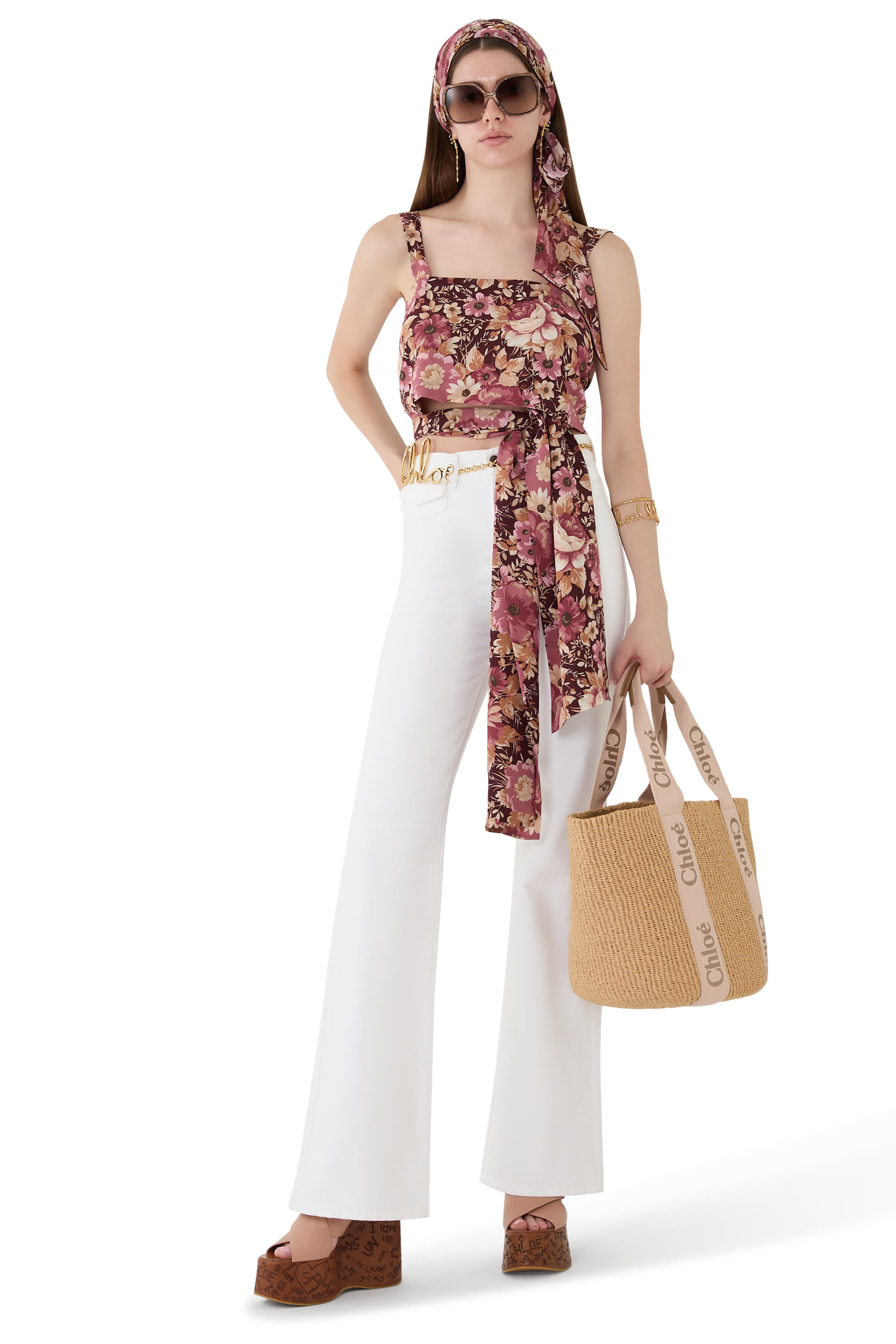 بلوزة قصيرة برباط أمامي