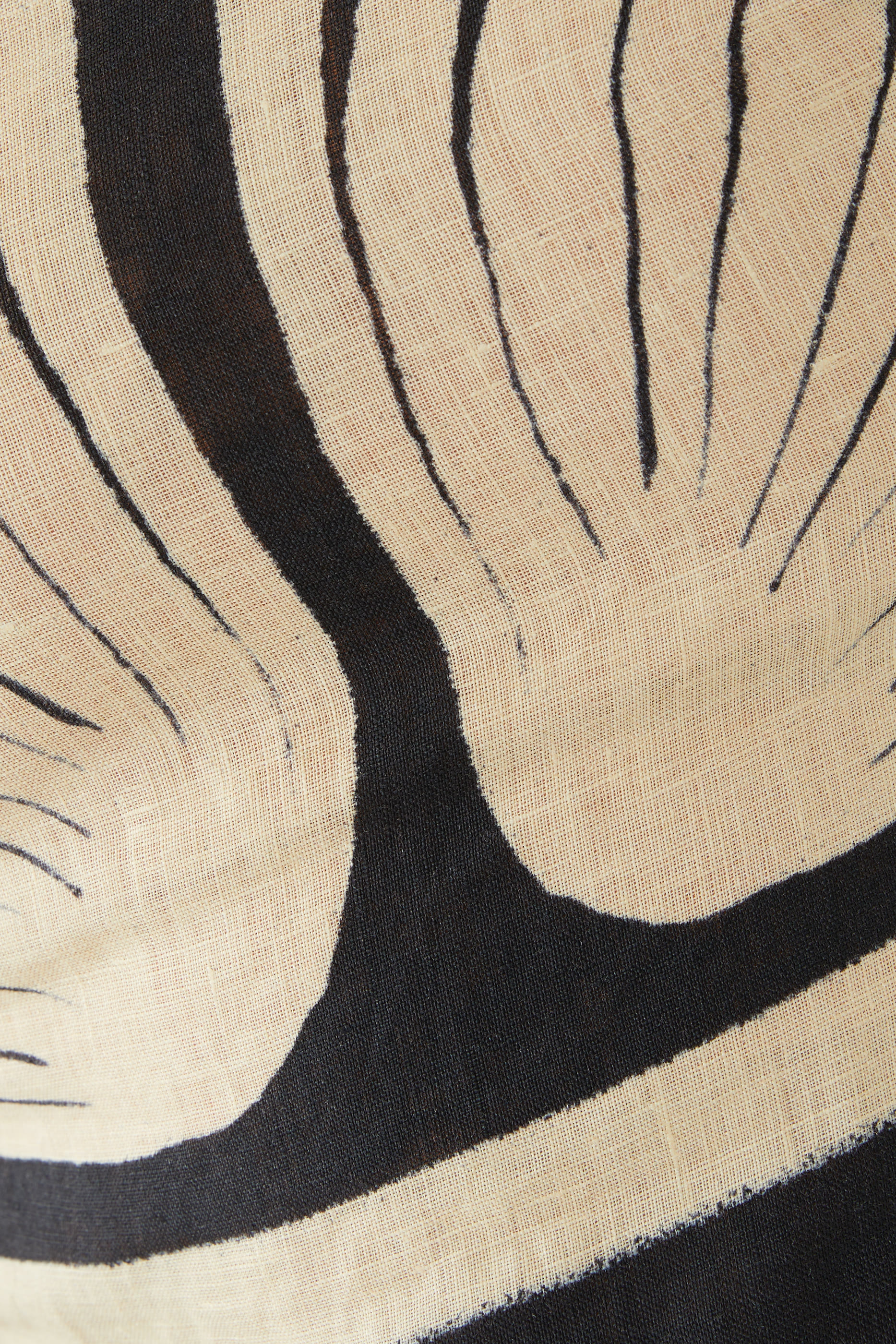 بلوزة تري سول