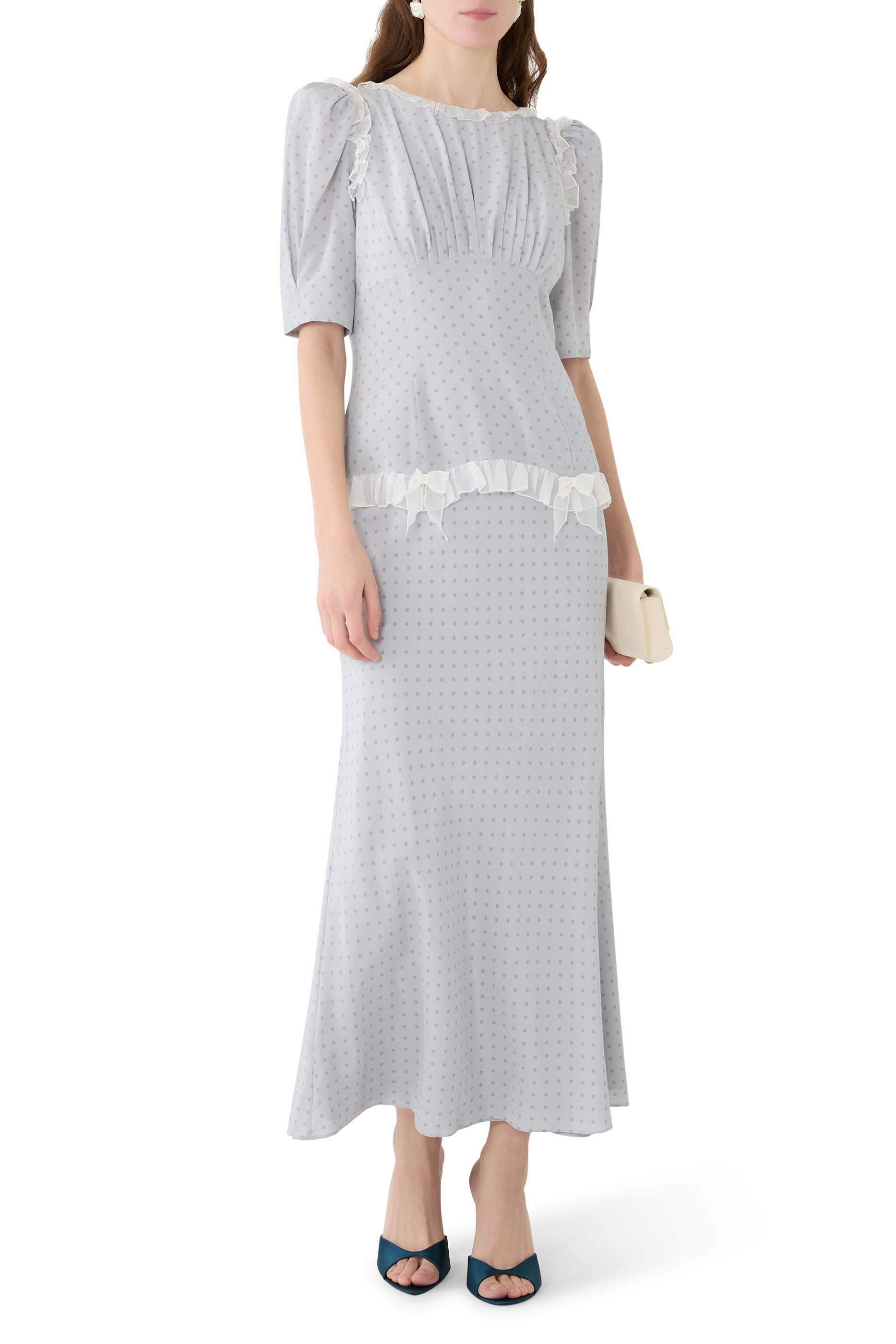 فستان بنقشة نقاط بولكا متوسط الطول مزين بكشكش