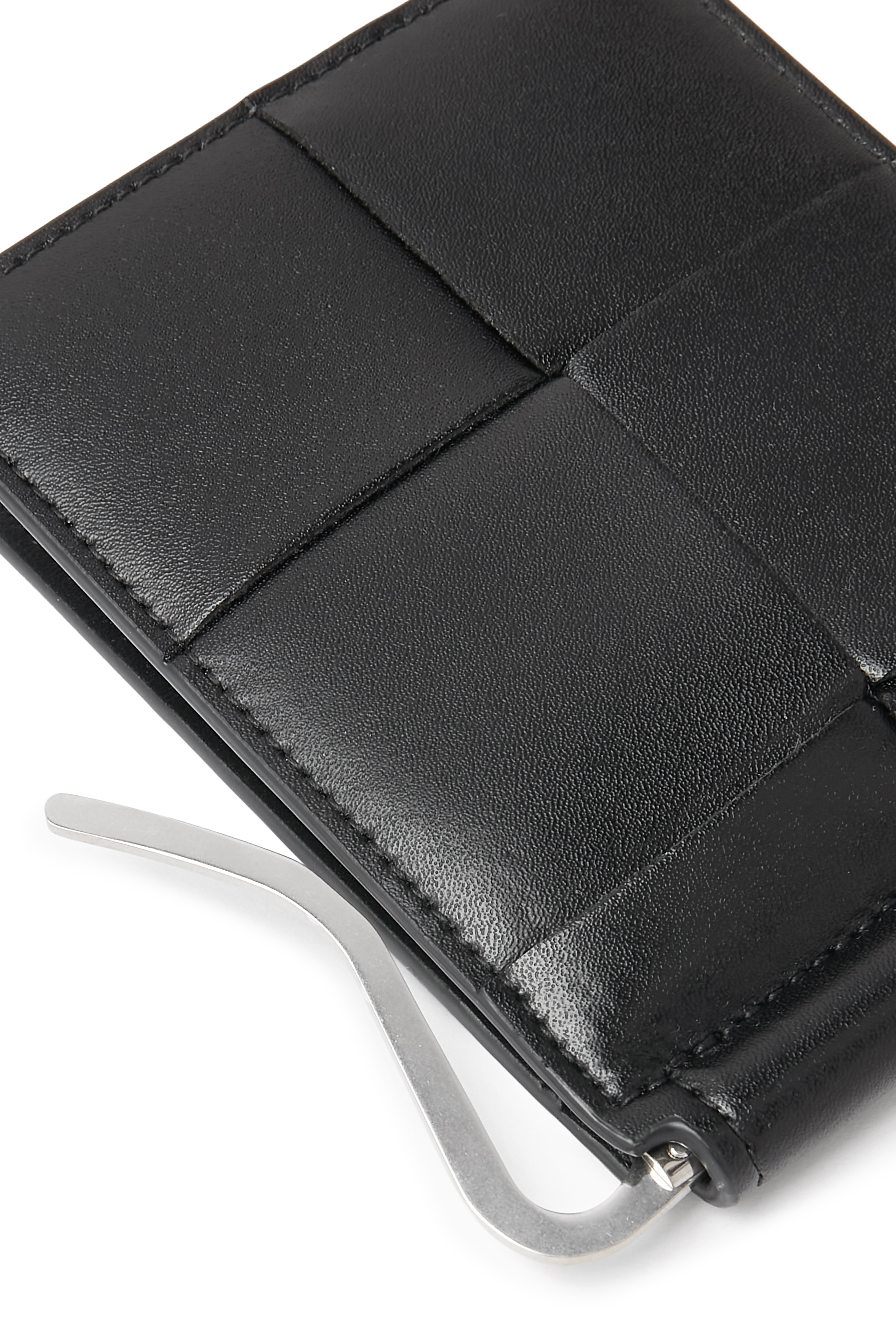 محفظة كاسيت بمشبك للفواتير