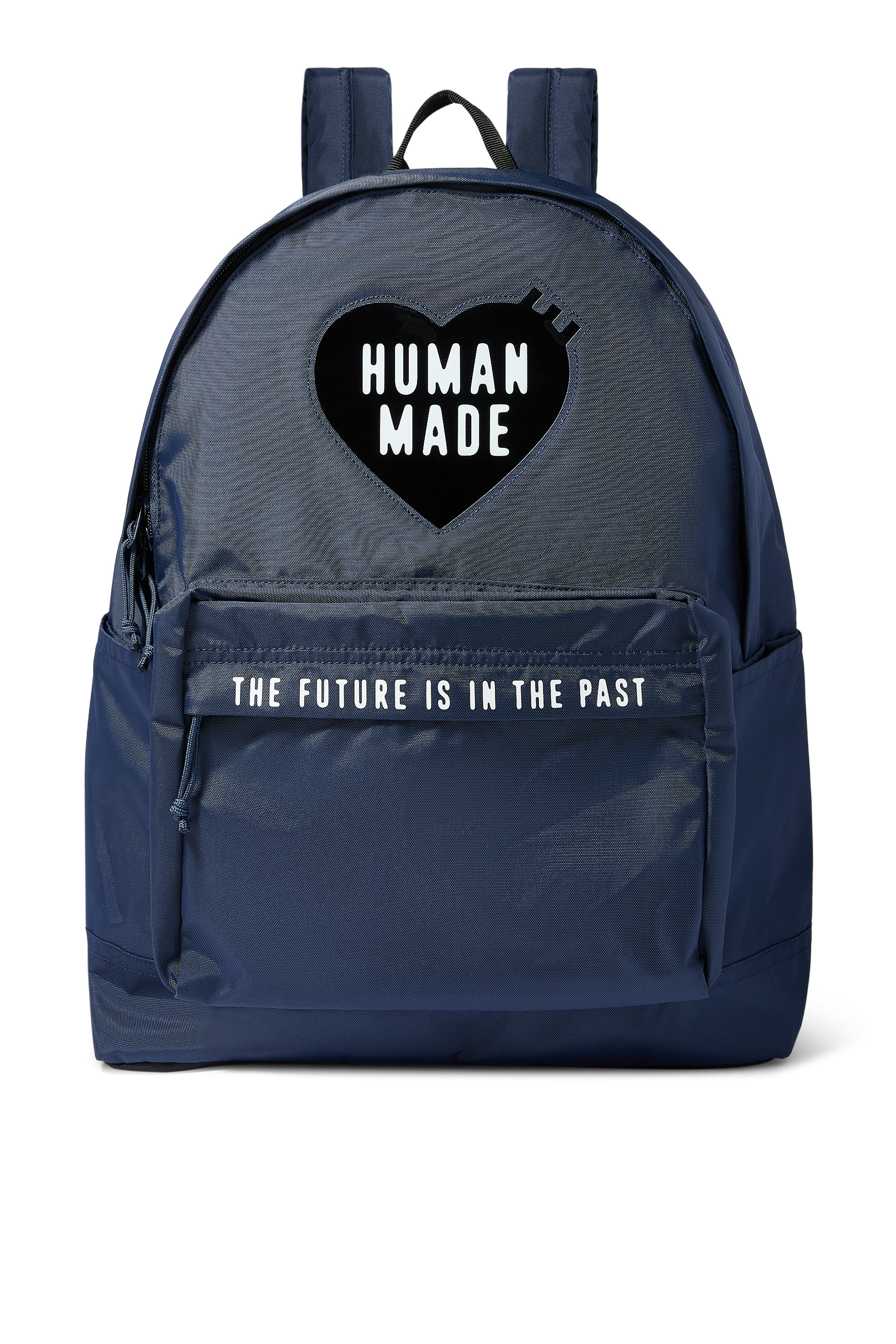 حقيبة ظهر بشعار الماركة