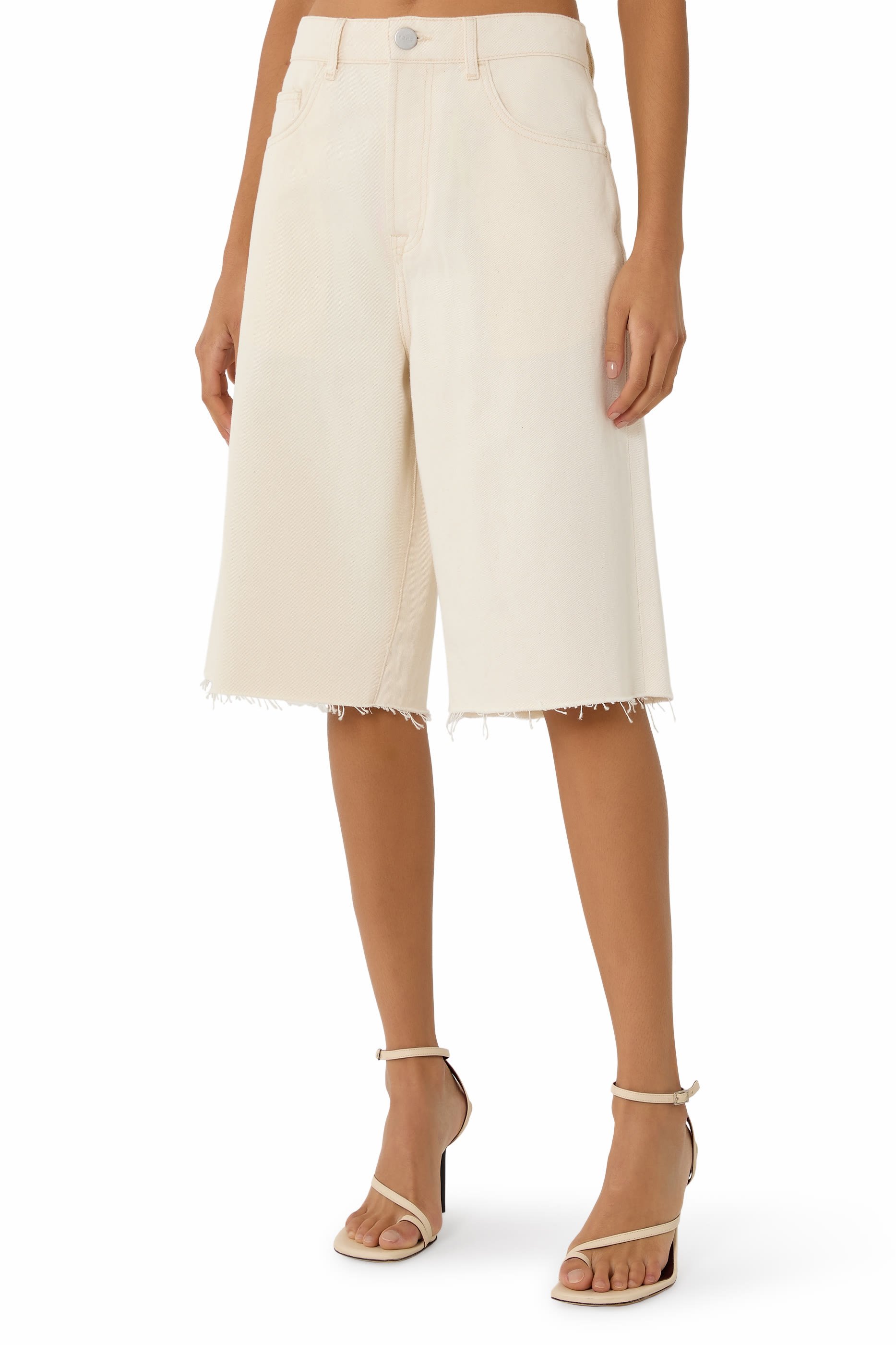 شورت بقصة واسعة دنيم